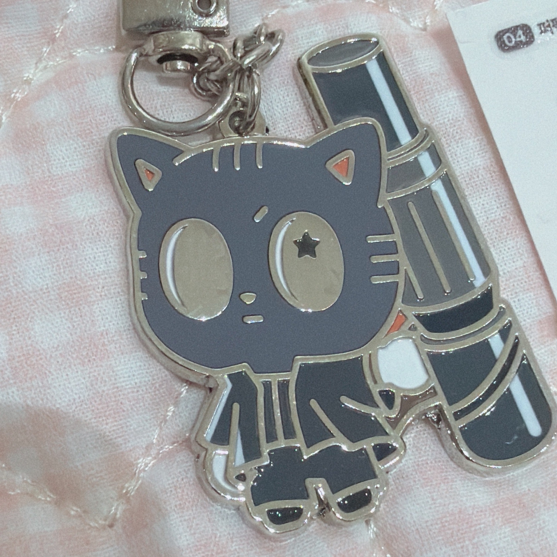 TXT 角巴 CU聯名特典 松咪吊飾+棒球貼紙