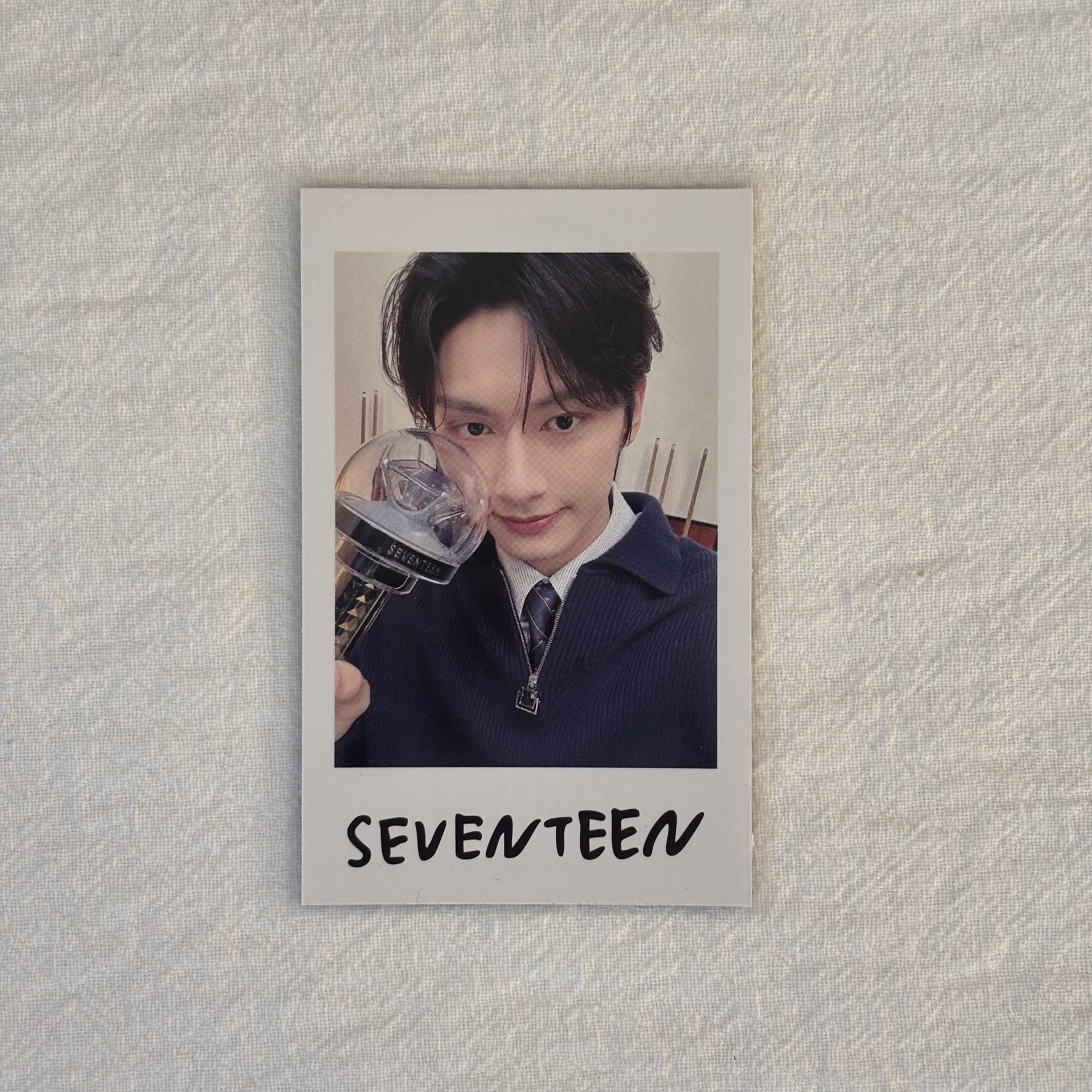 Holiday 拍立得 俊