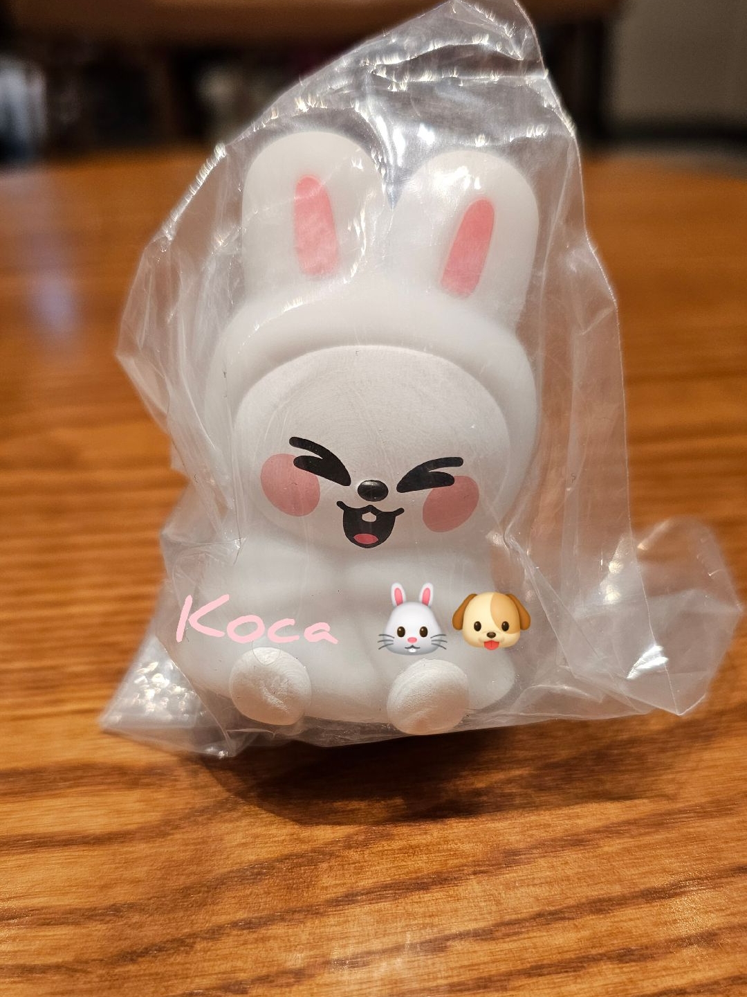 現貨 Stray Kids 發光扭蛋 LEE KNOW