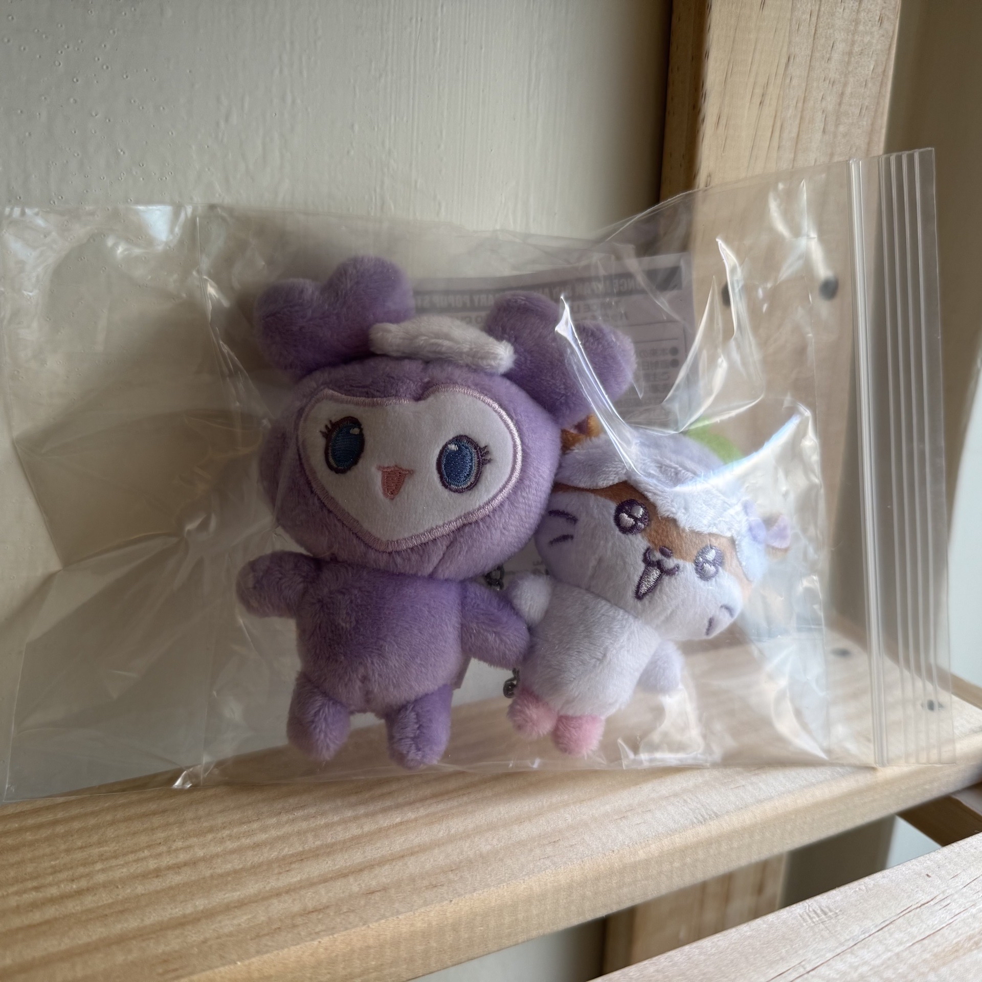 【絕版/全新】TWICE LOVELYSxSANRIO 三麗鷗 娃娃 吊飾