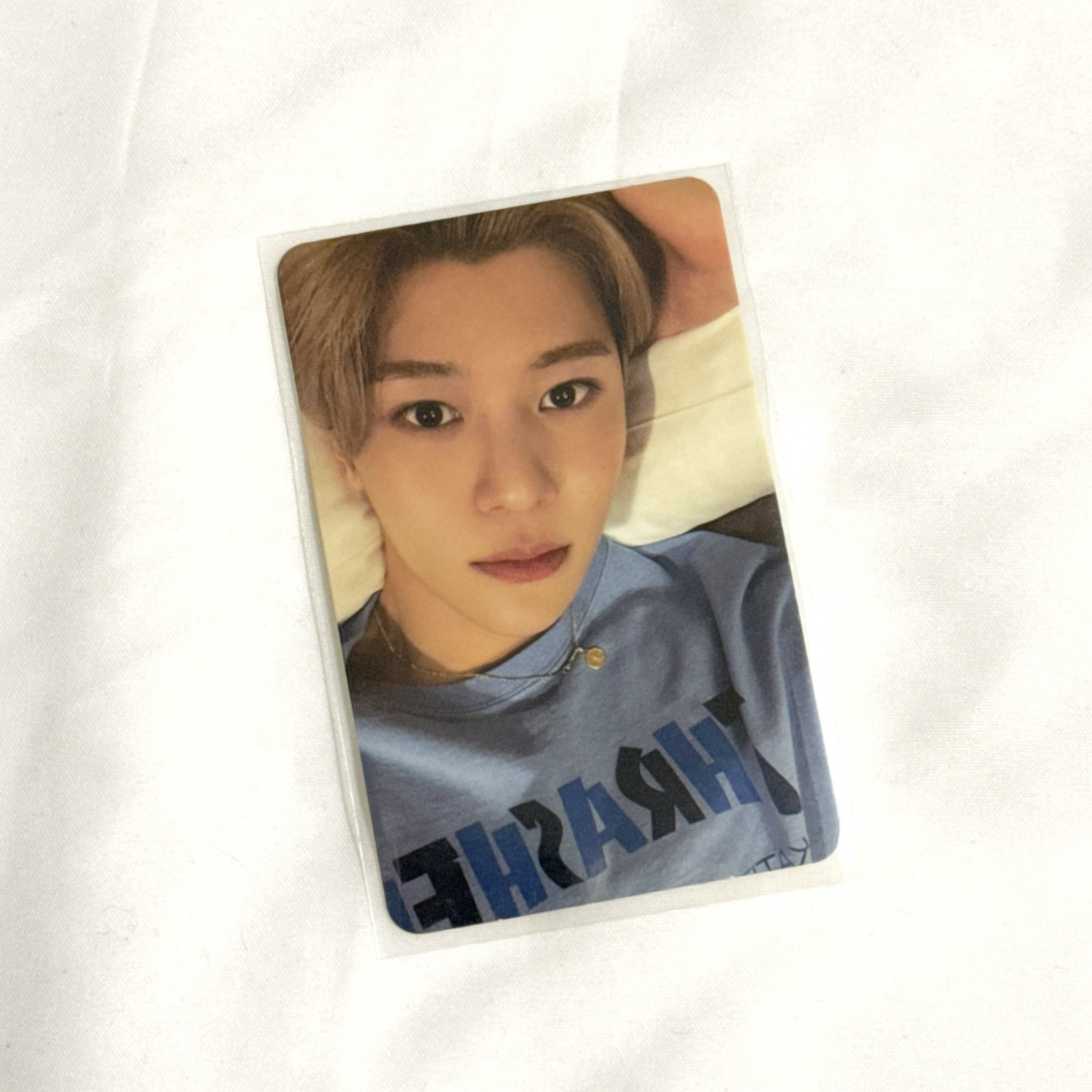 剛下班躺在床上跟你視訊但已經在放空的🌷