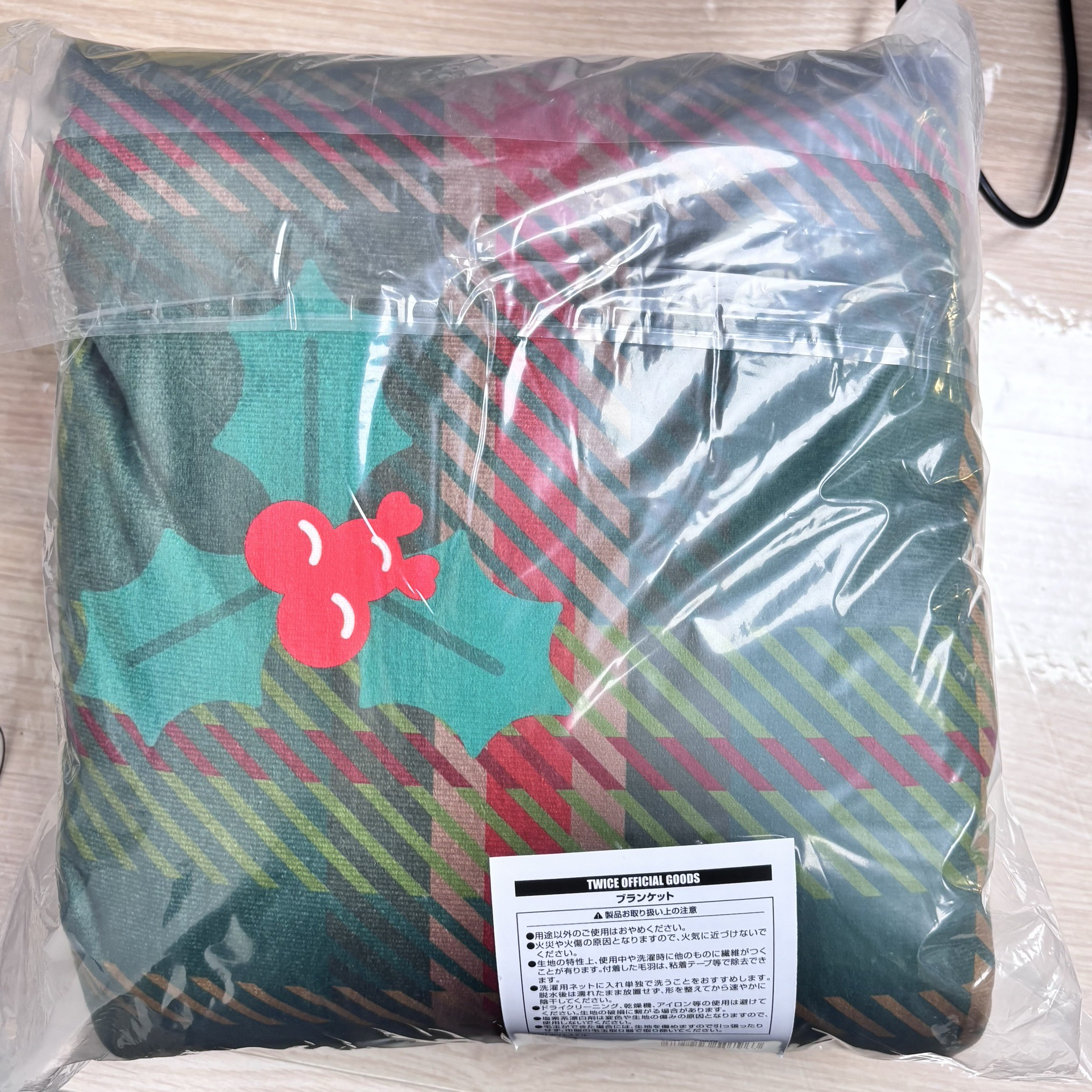 現貨 TWICE 冬日 毛毯