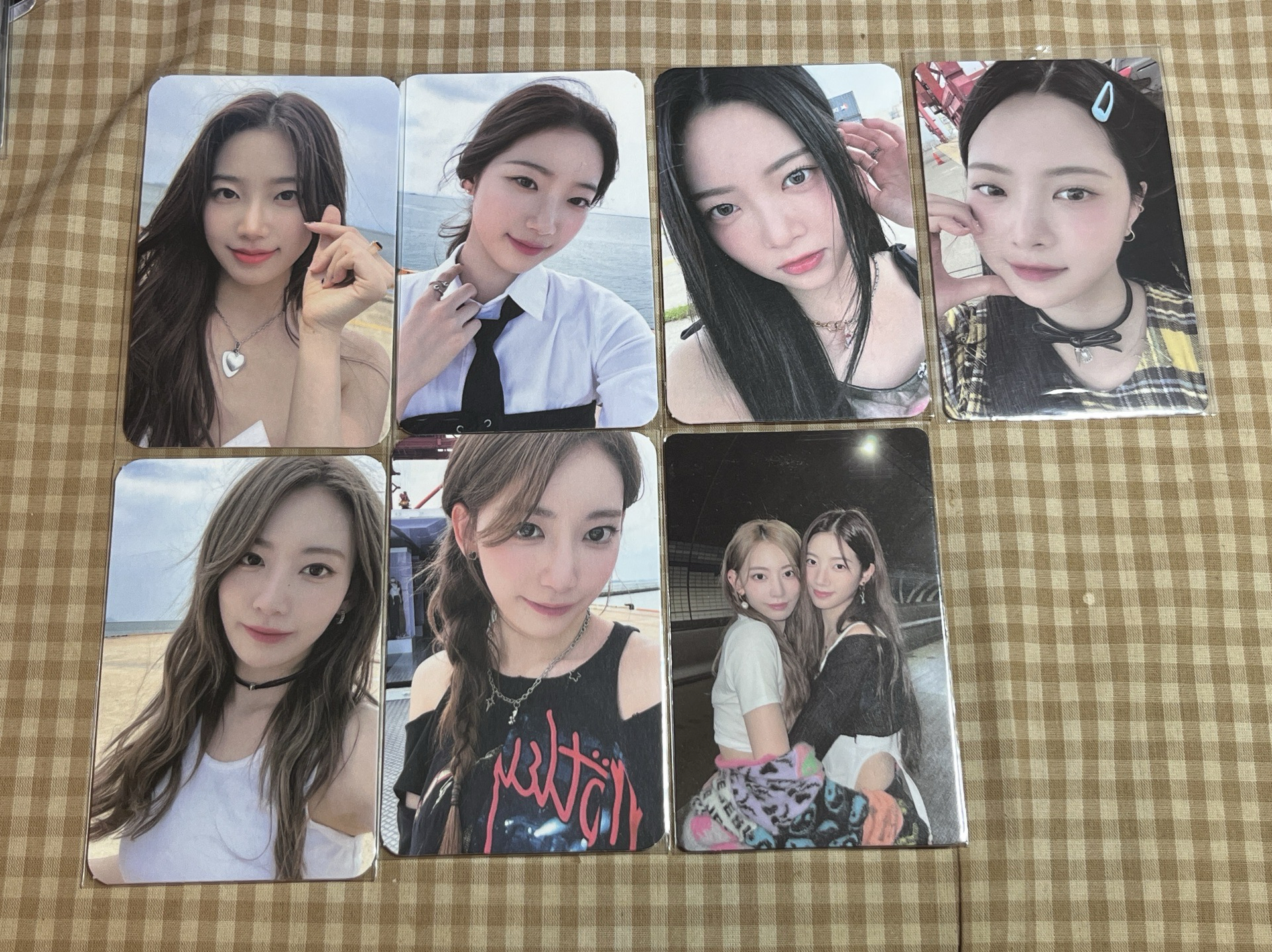 LESSERAFIM ANTIFRAGILE 專卡 