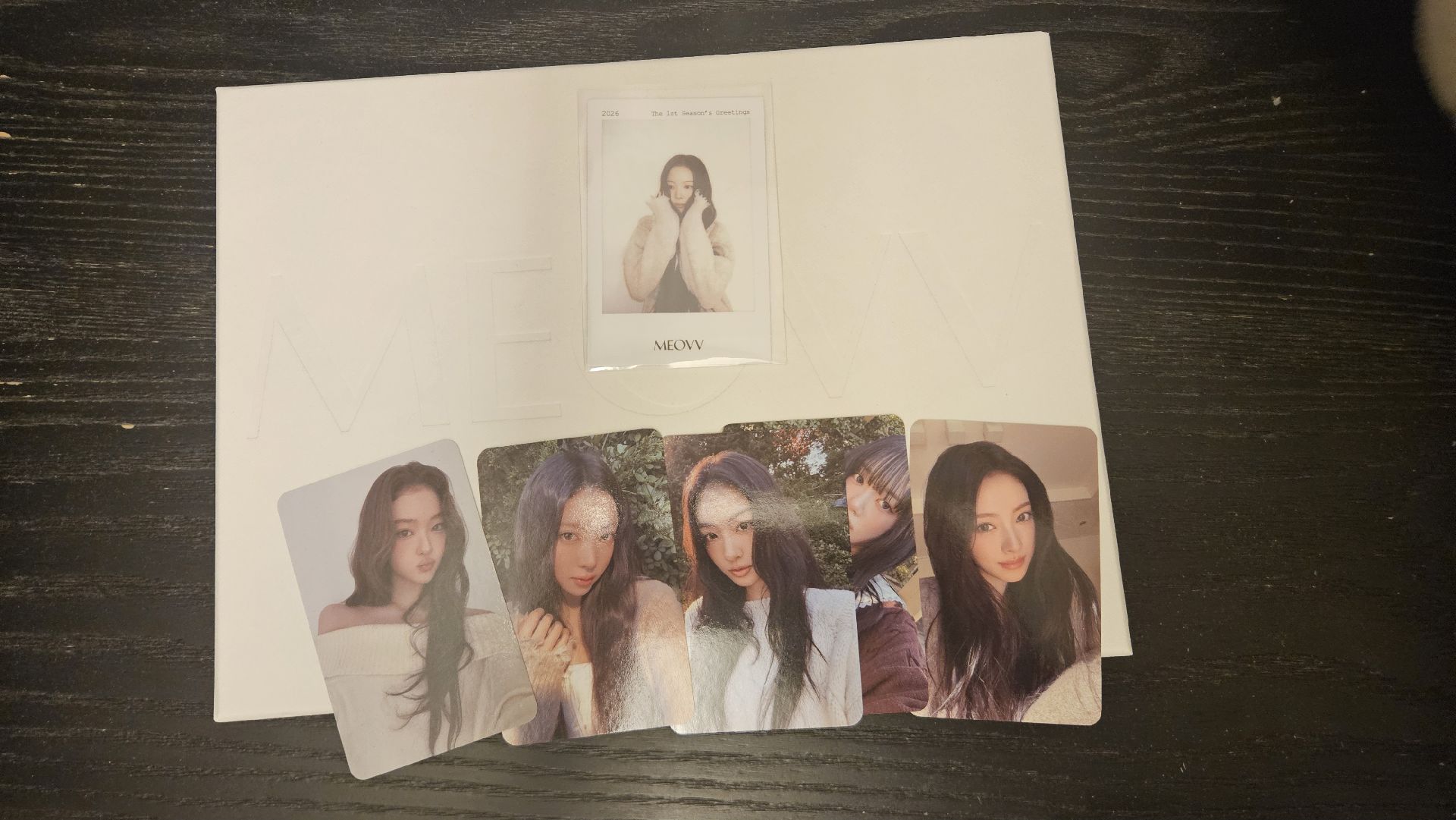 MEOVV 2026 年曆（含tbl特典）