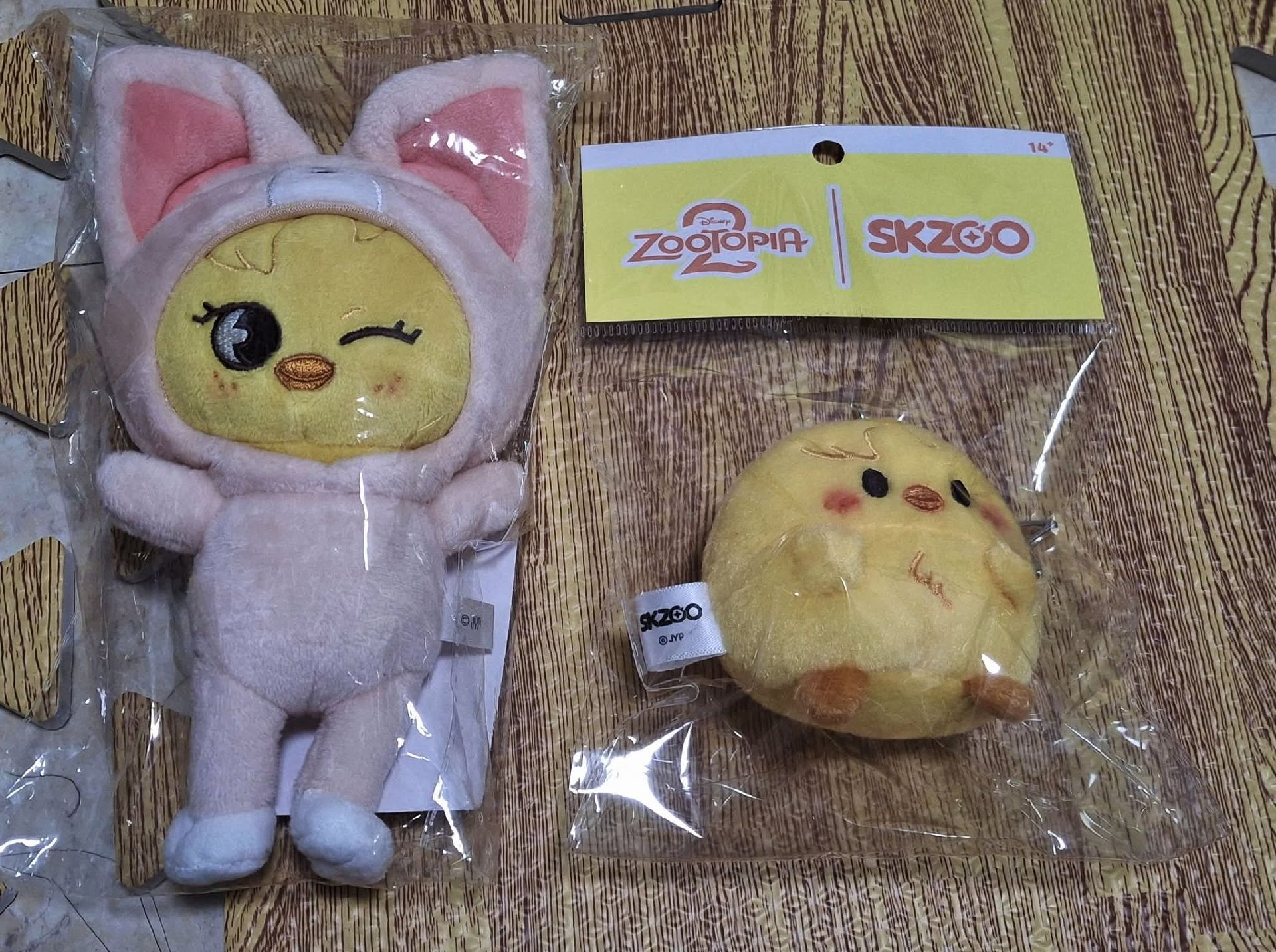 波阿里穿福西尼的衣服+聯名雞蛋