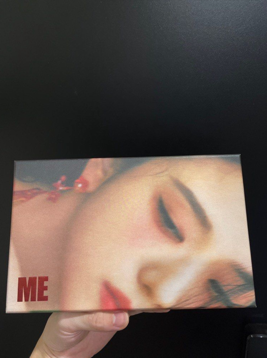 BLACKPINK JISOO-ME[PHOTOBOOK]