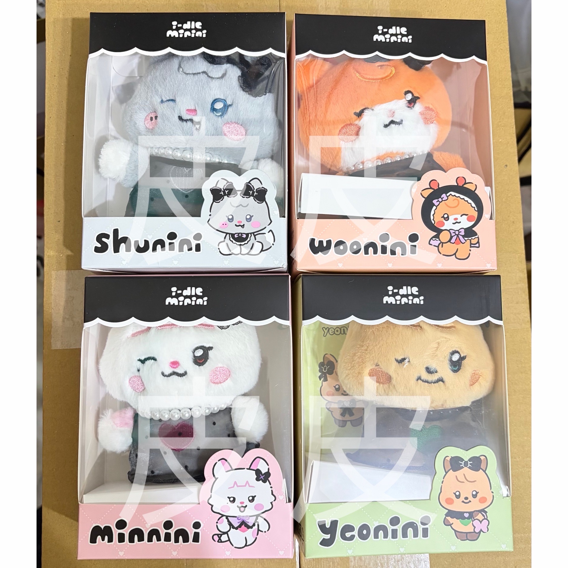 現貨）i-dle 迷八快閃盒娃 吊飾娃 滿額卡 全新未拆