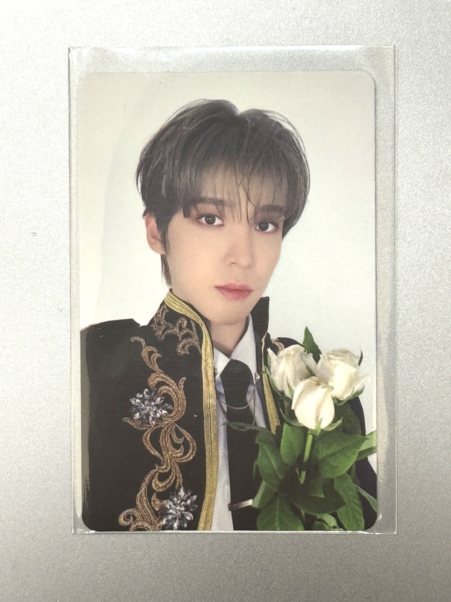 ateez 潤浩 東京限定 夢境展覽 手帕卡 拿花