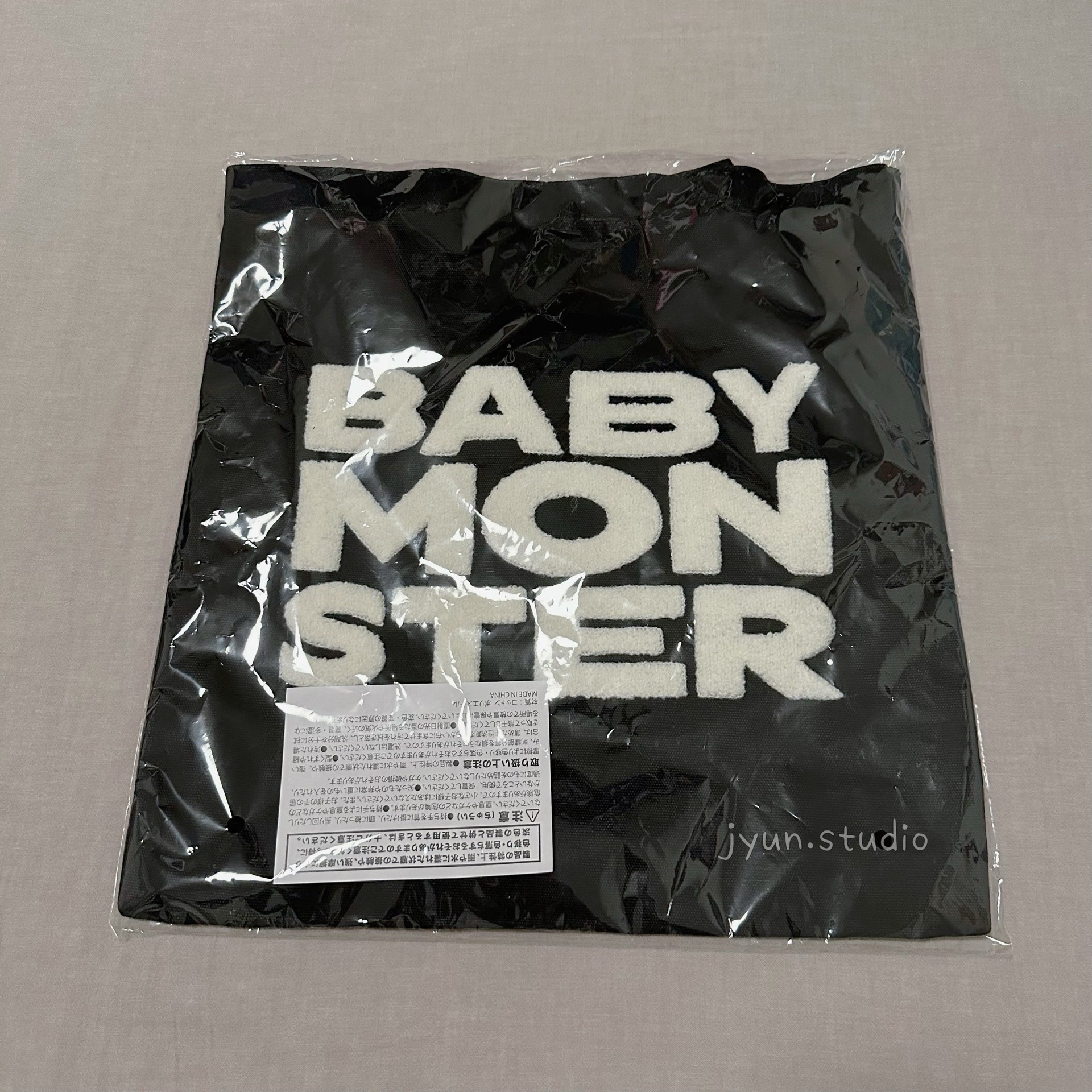 過年正常出貨🌟 托特包(黑色) LOVE MONSTERS 快閃周邊