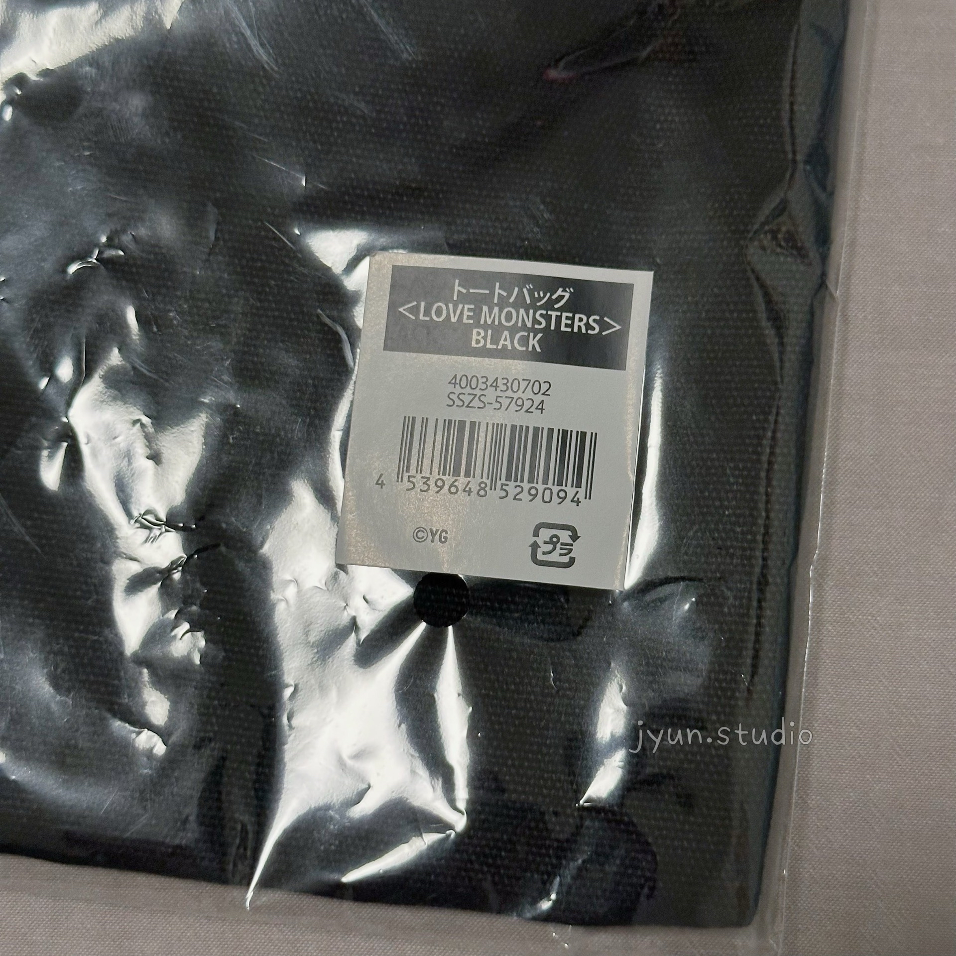 過年正常出貨🌟 托特包(黑色) LOVE MONSTERS 快閃周邊