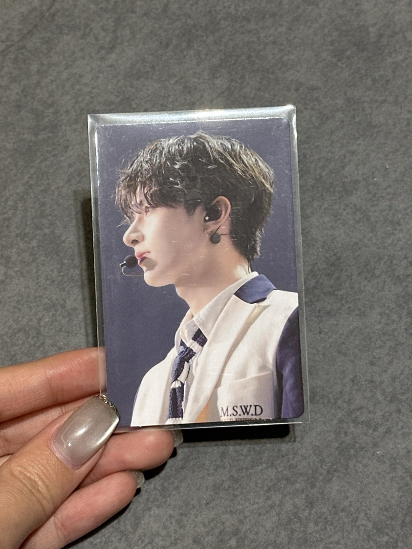 💚FOLLOW FELLOW 隨機卡 俊