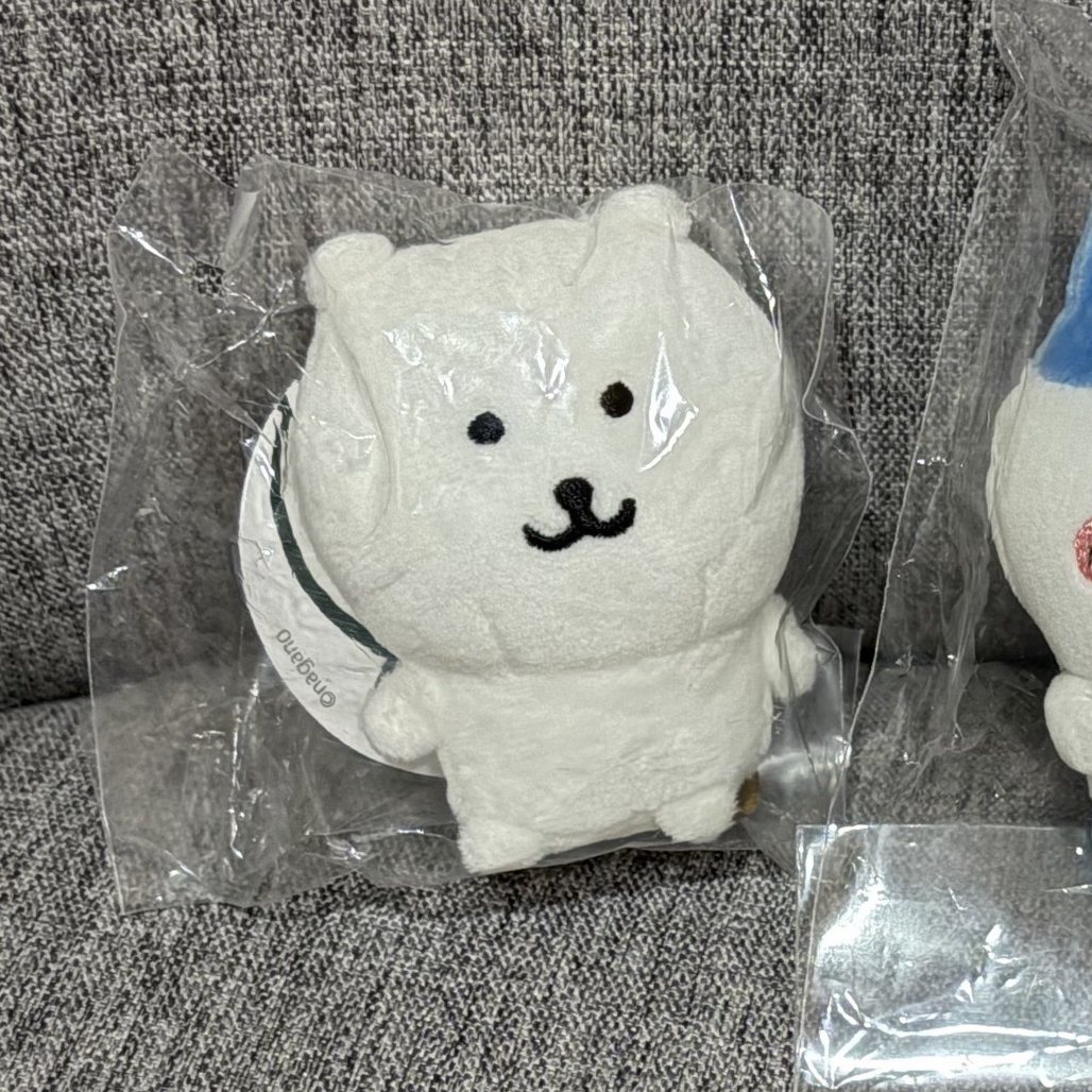 迷你迷你坐姿白熊