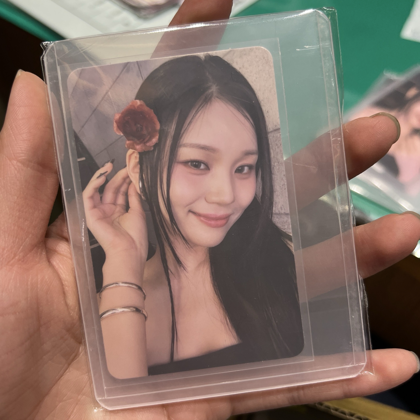 VIVIZ 正規一 A Montage of () VIVID ver.專卡 UMJI 嚴智