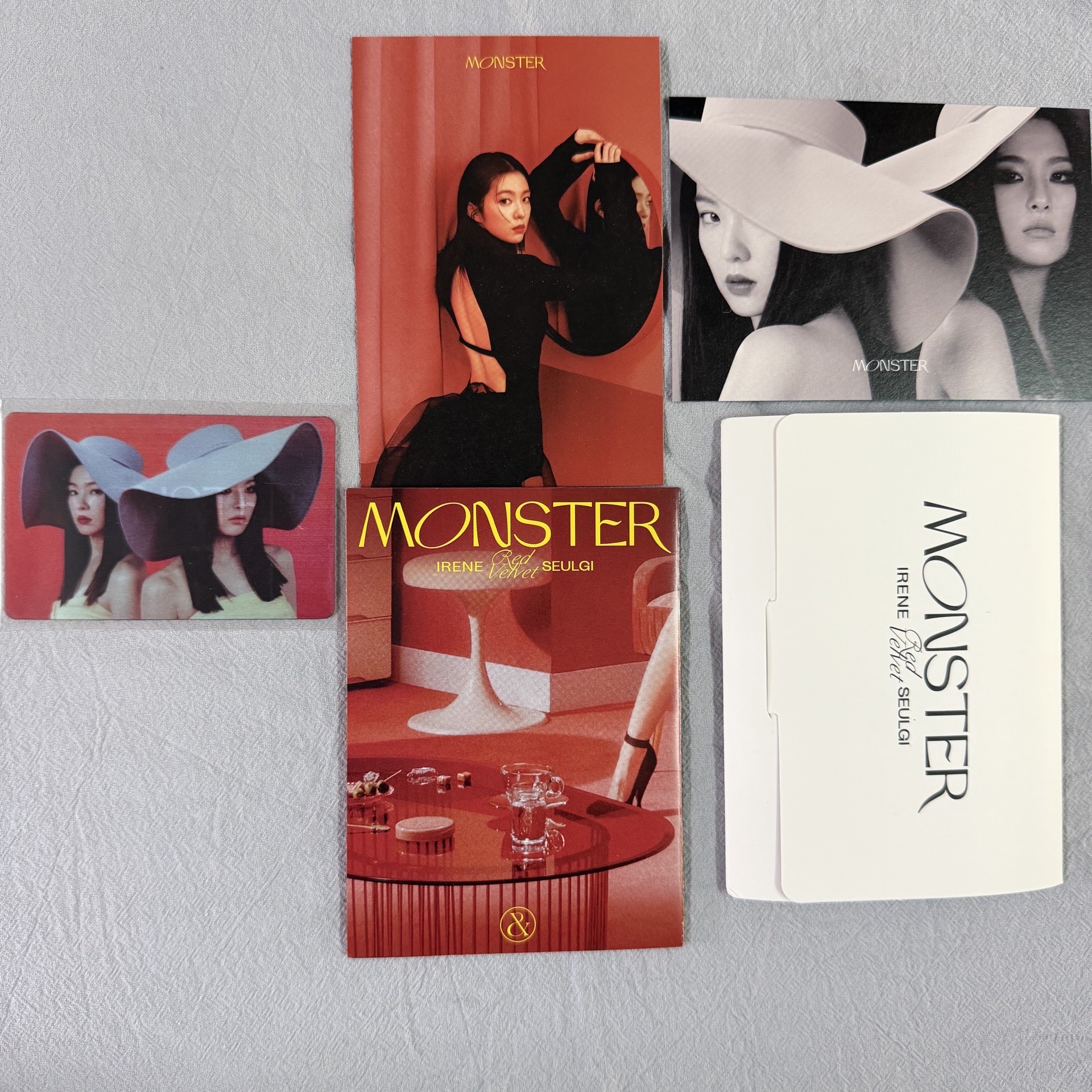 Irene & Seulgi(Red Velvet) MONSTER 專輯 MIDDLE NOTE VER.