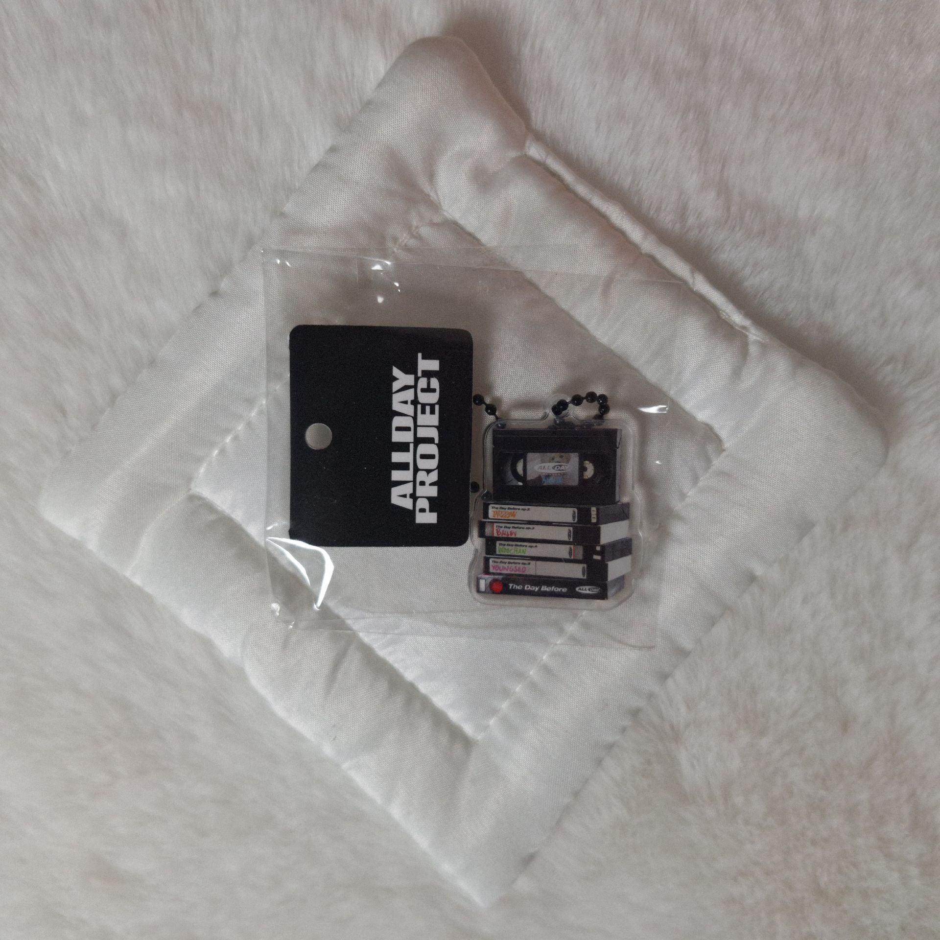 🌟 FAMOUS快閃吊飾 🌟