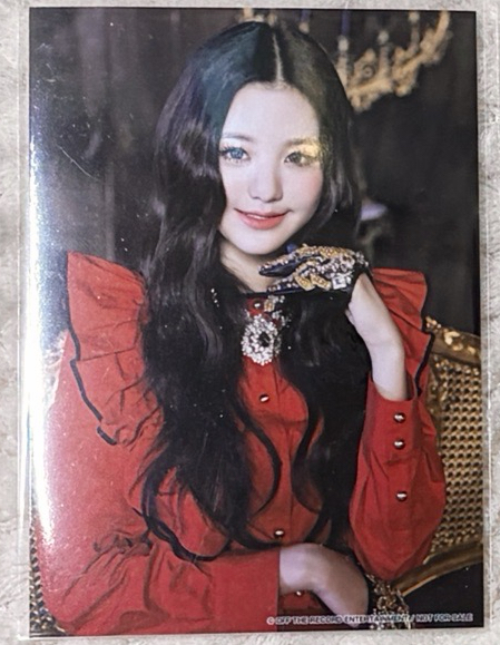 Wonyoung Vampire生寫真