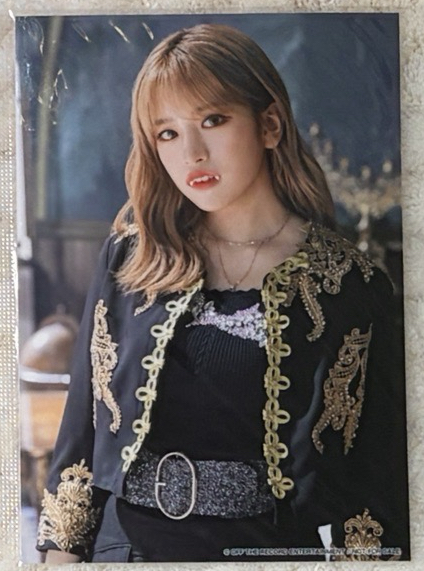 (An)Yujin Vampire生寫真