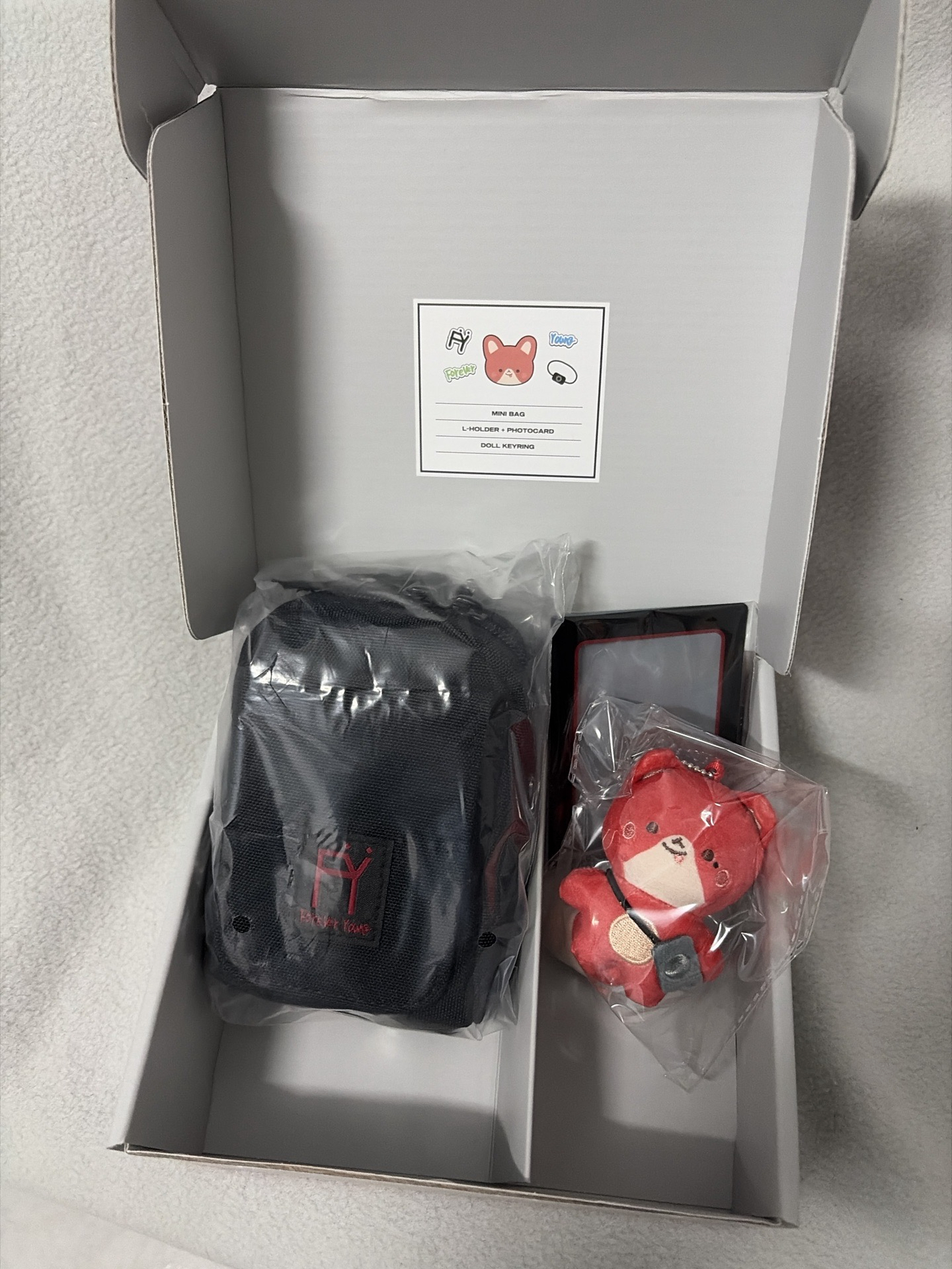 [HBD KIT]MINI BAG - WOOYOUNG  生日禮盒 （不含卡）