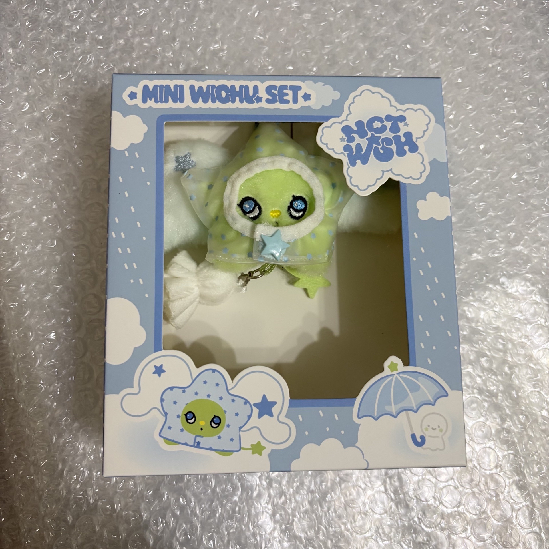 現貨）代友出NCT WISH夏日展覽 mini wichu雨衣吊飾 全新