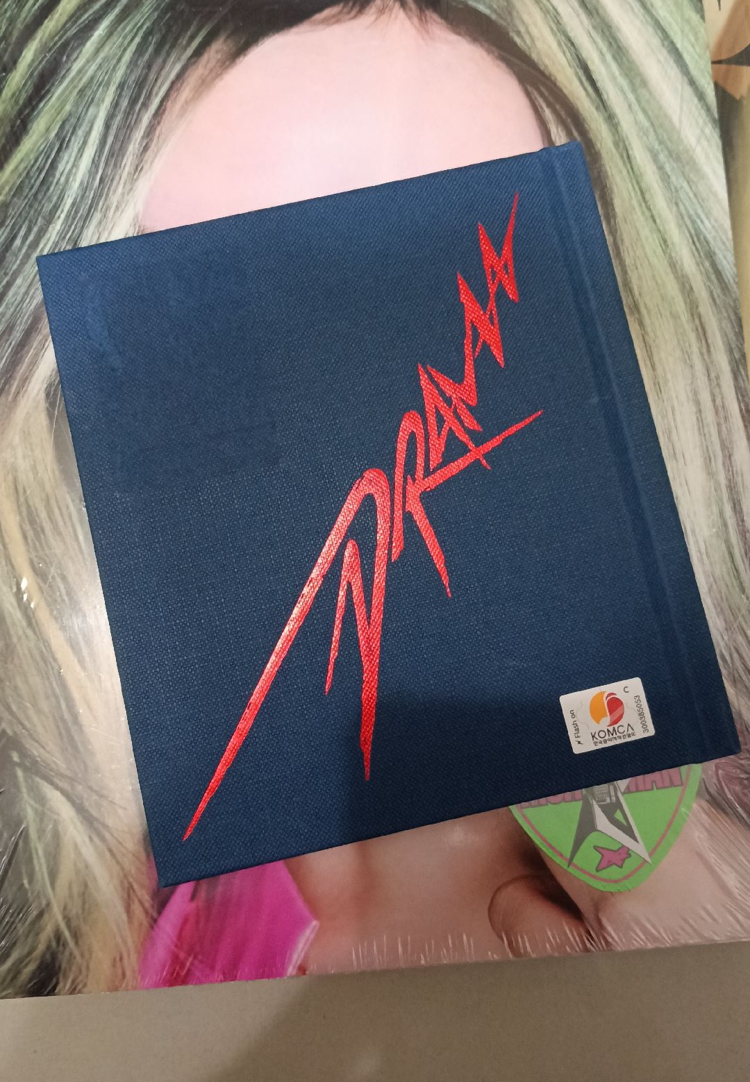 背面標籤撕損，正面完好（無CD）