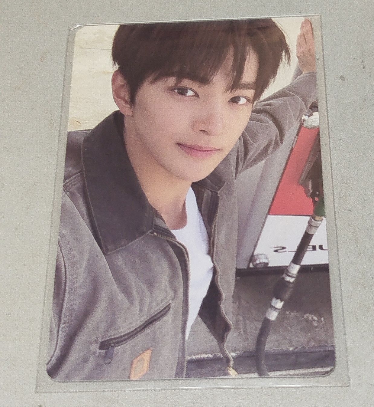 安乾鎬迷一頌缽卡