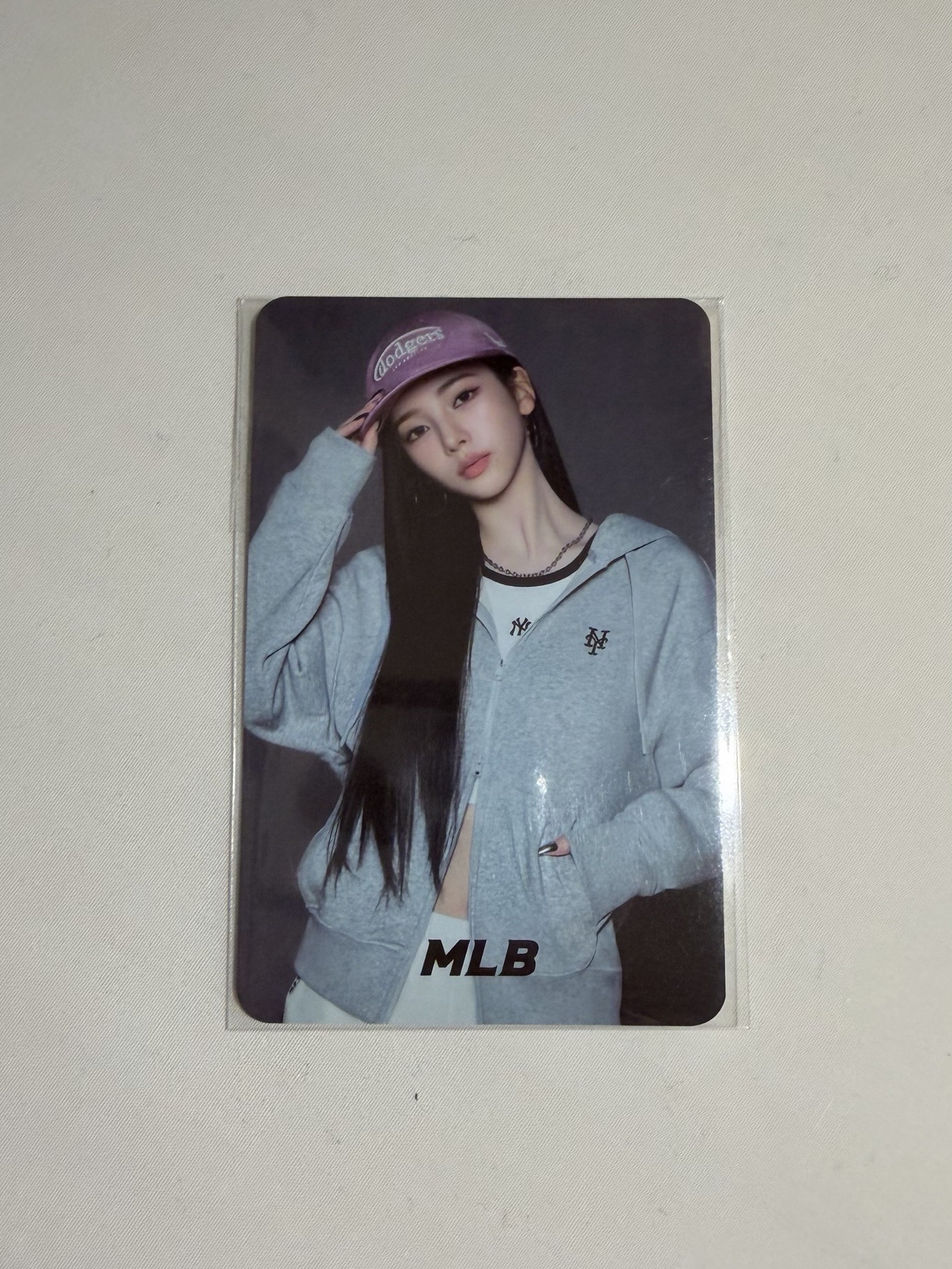 Karina MLB 代言卡