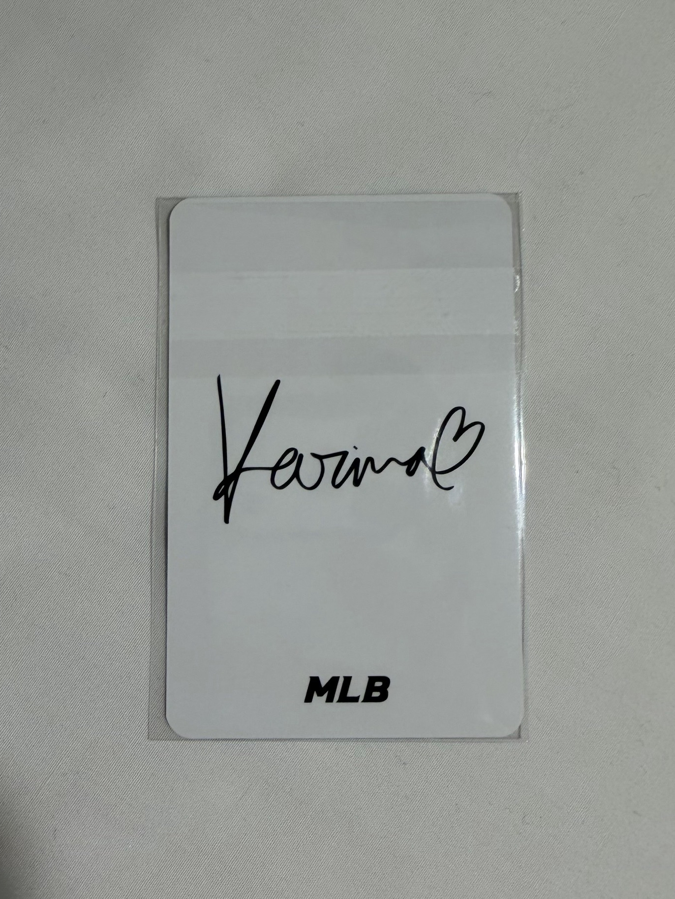 Karina MLB 代言卡