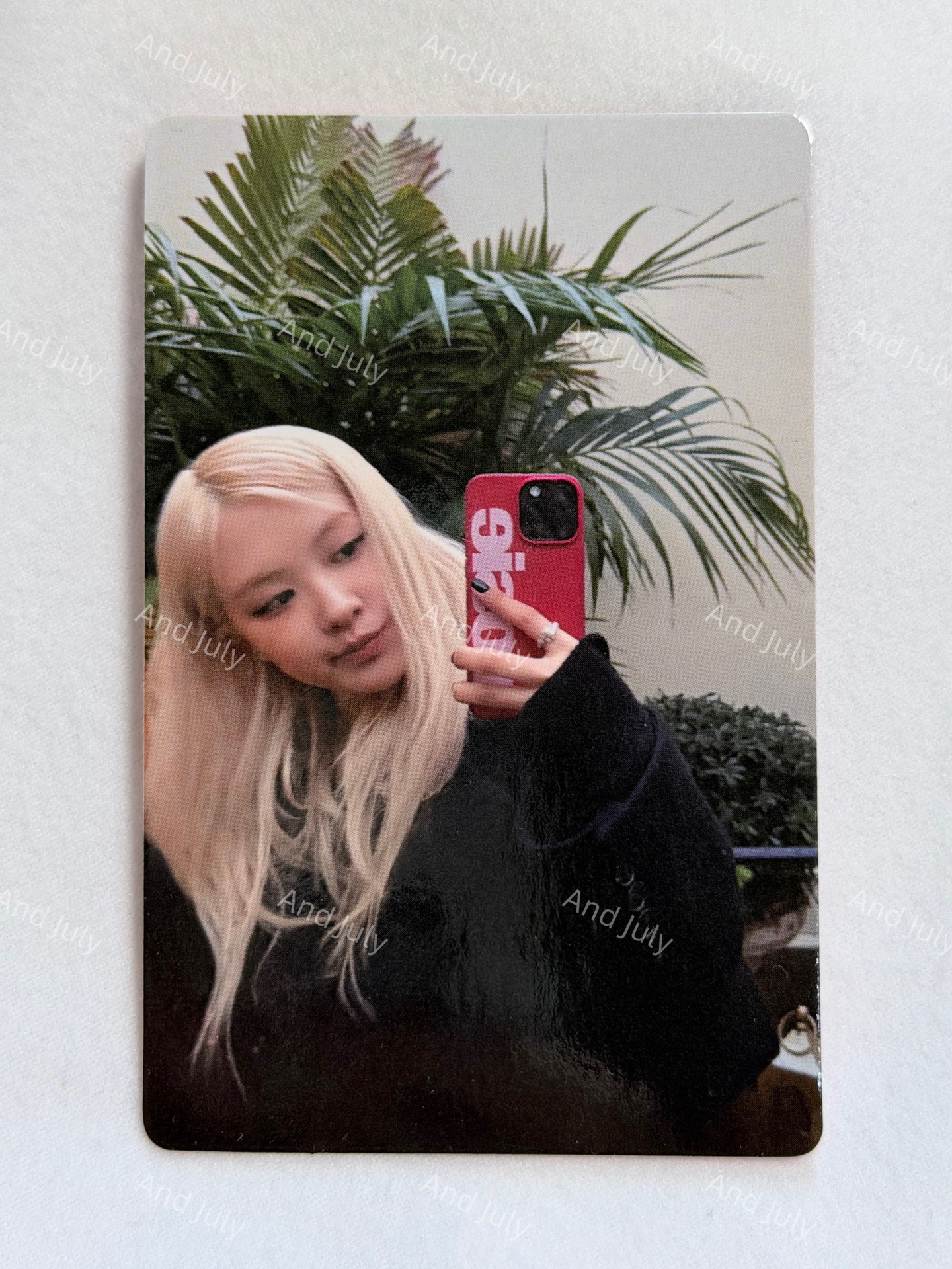 ROSÉ rosie 杭州快閃滿額