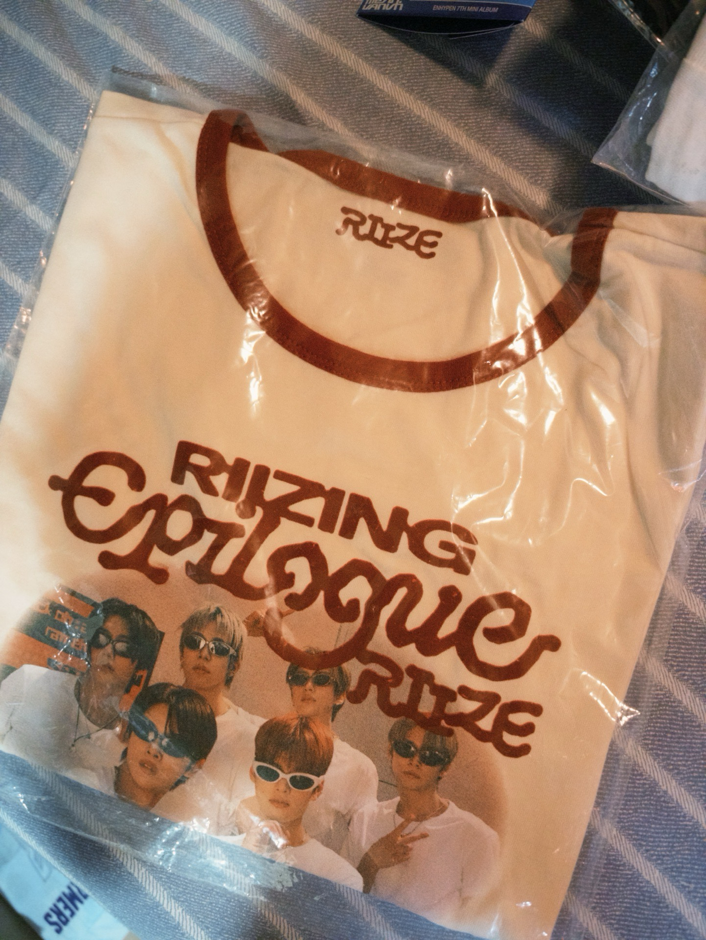 拉椅子EP辣妹短T 你值得擁有