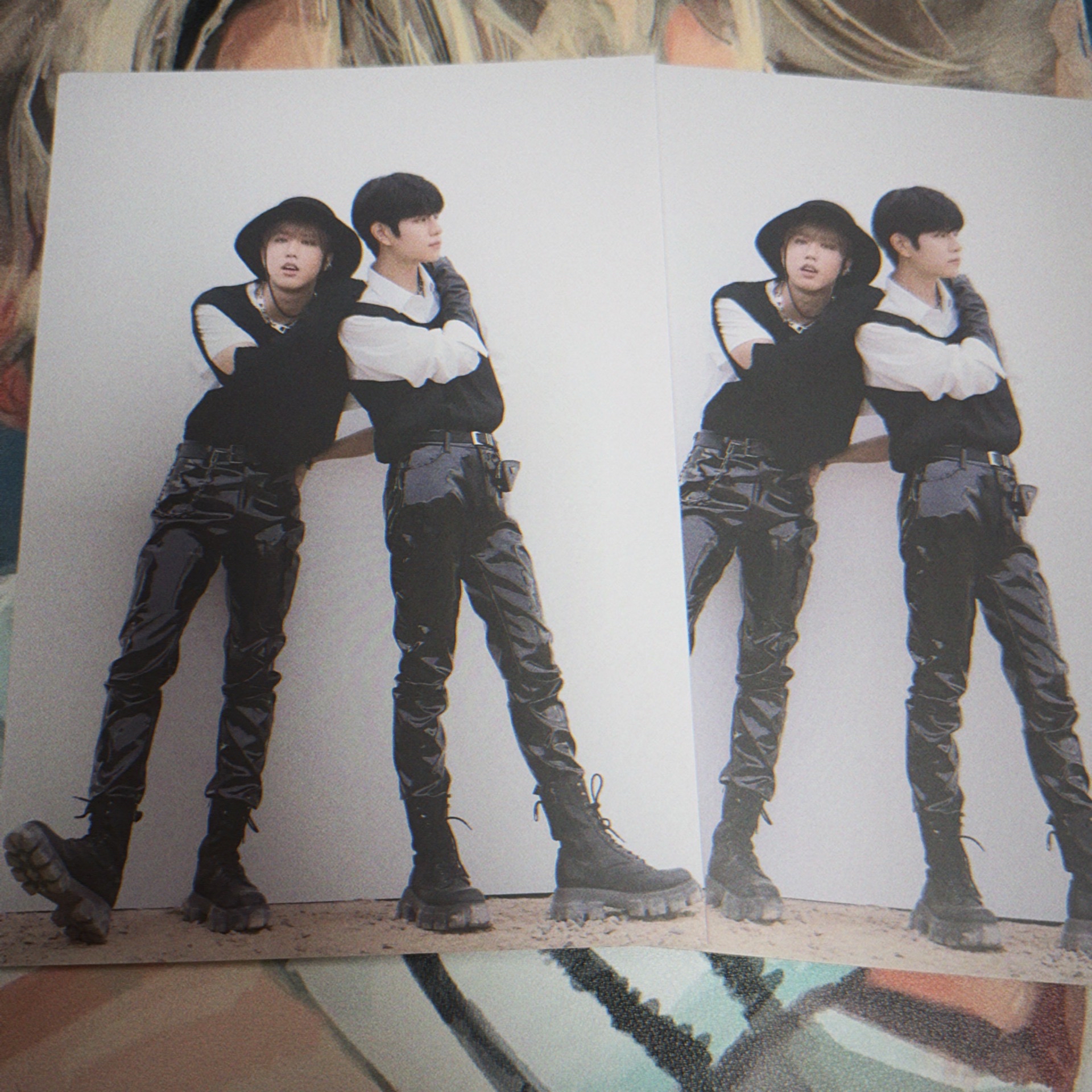 不簡單 折疊海報