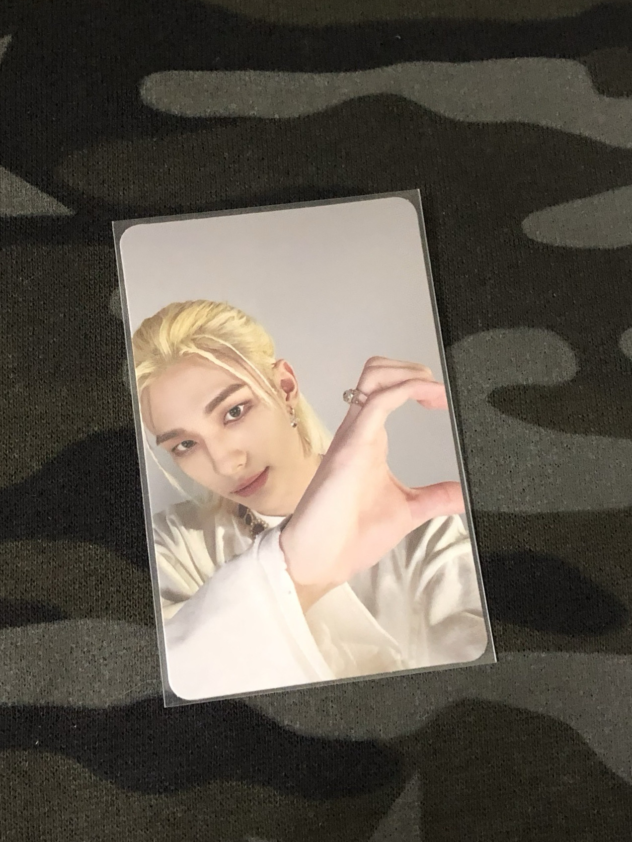 一起比心嗎？❤️