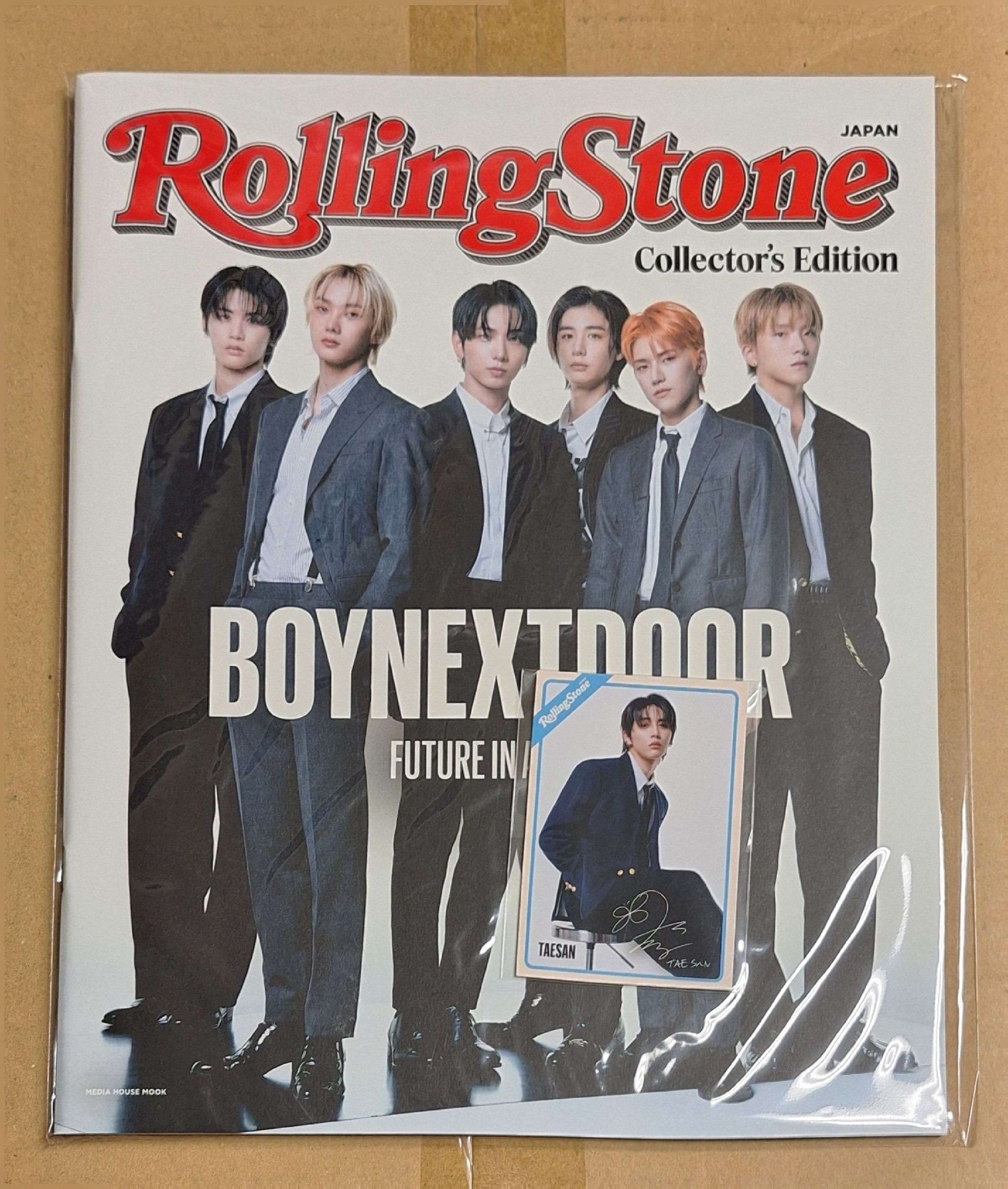 🚪(300)滾石日本收藏版雜誌+特典卡4 泰山