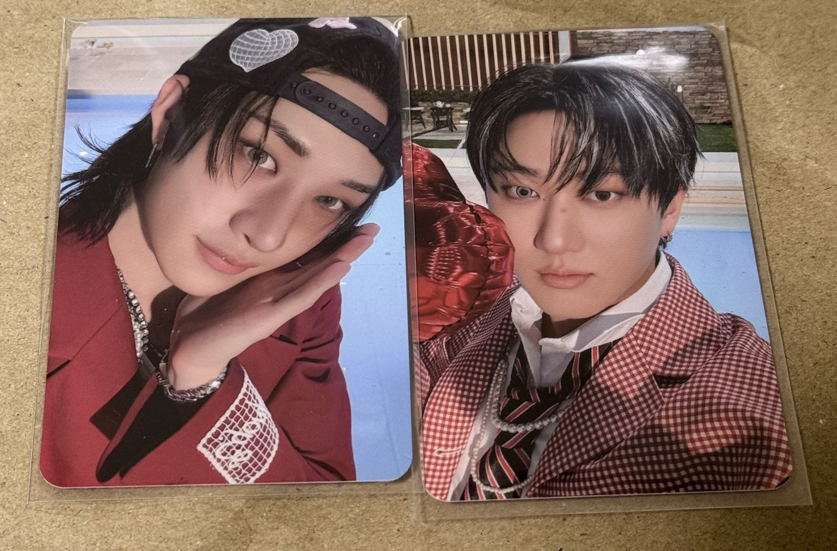 2026年曆特典 捧臉/吐舌