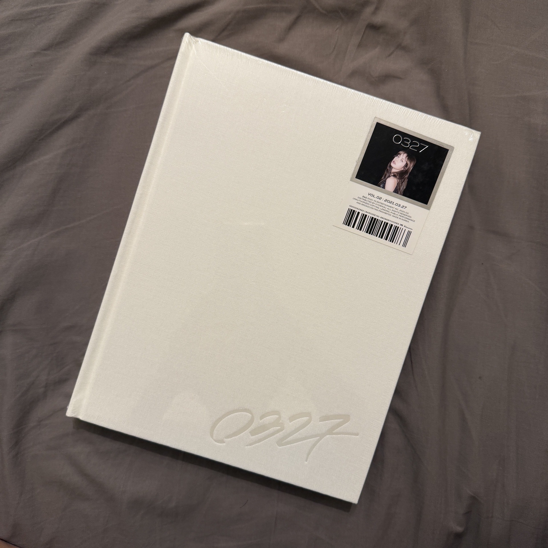 BLACKPINK Lisa Photobook 0327 vol.2 寫真集 