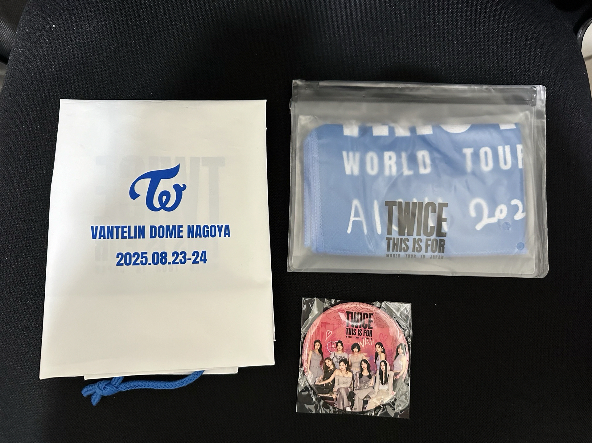 TWICE 日本場升級禮