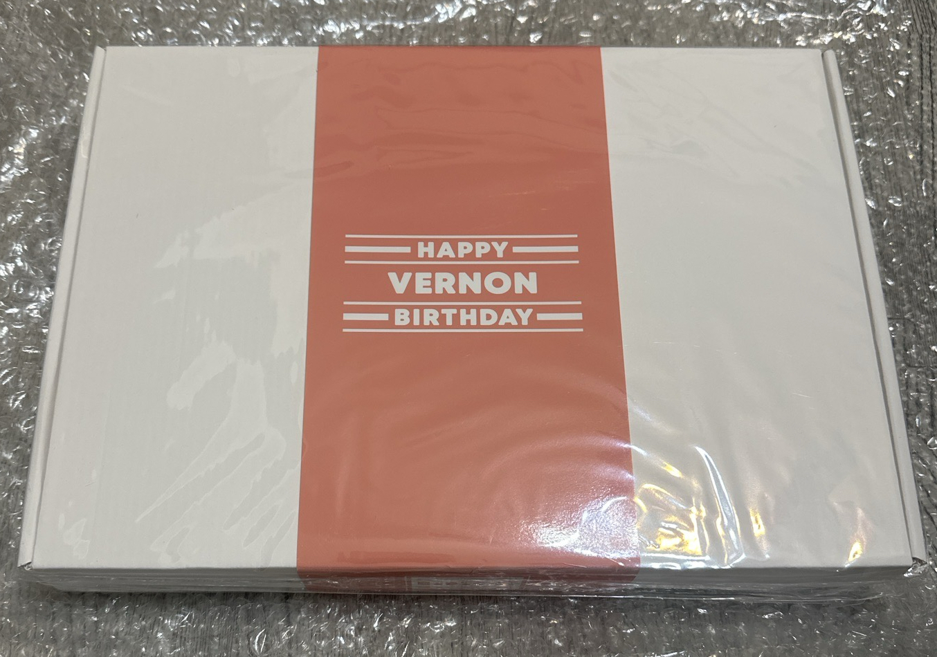 SVT 崔瀚率 Vernon 生日禮盒ver.2