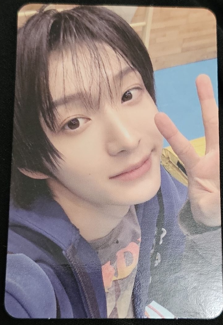 KickFlip 成員 DONGHWA（李東花）