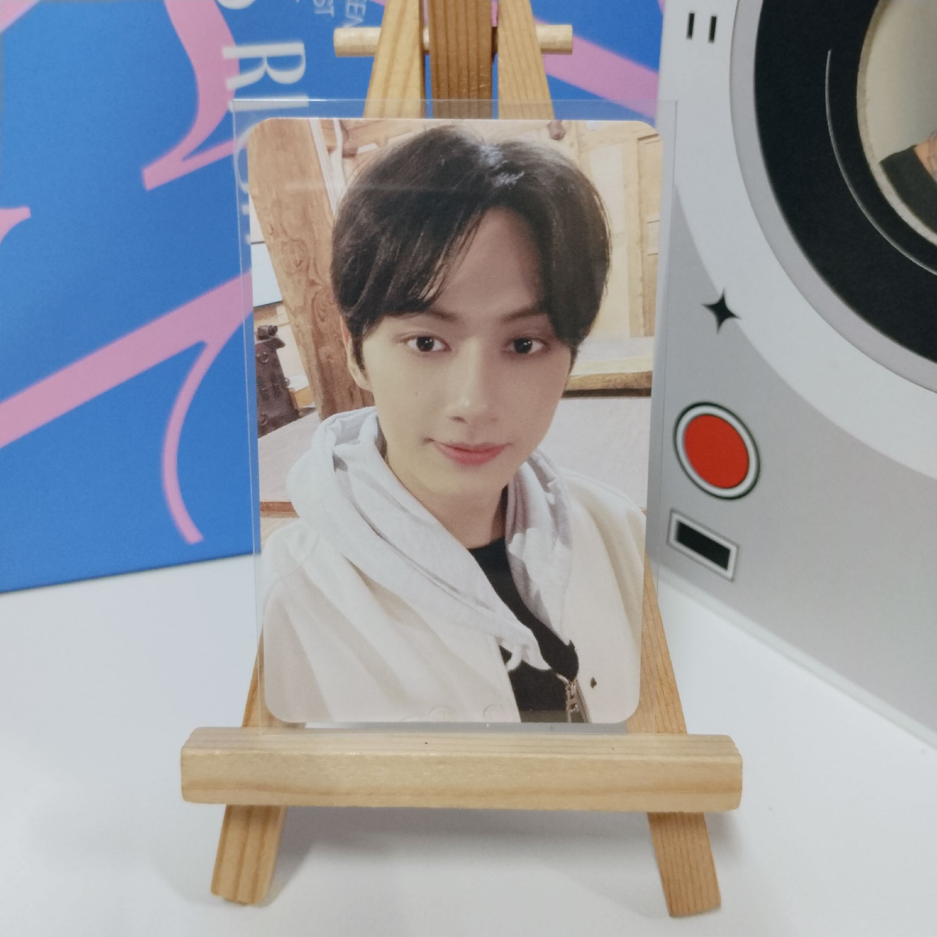 俊咪NANA bnb 2（懶惰拍照片可以看圖鑑決定）