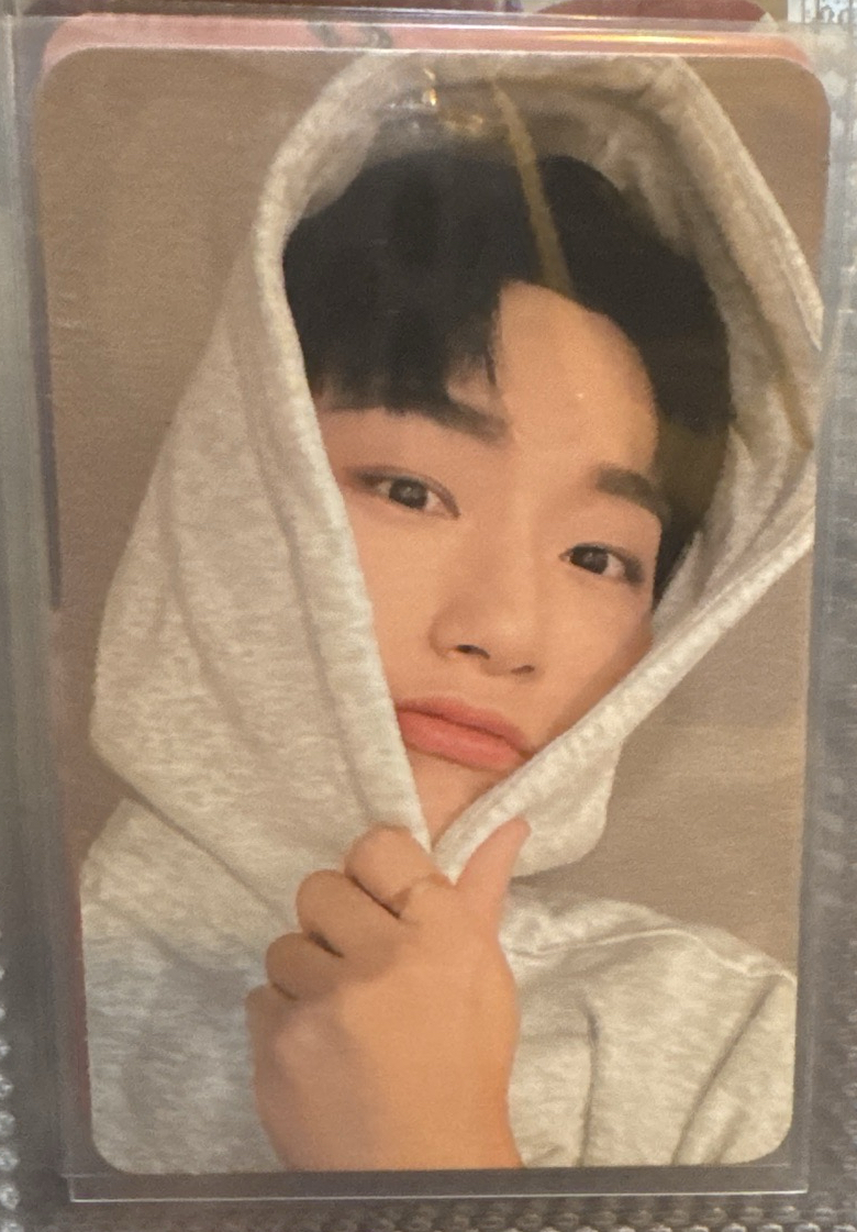 Will hl 幸運卡 帽踢傘