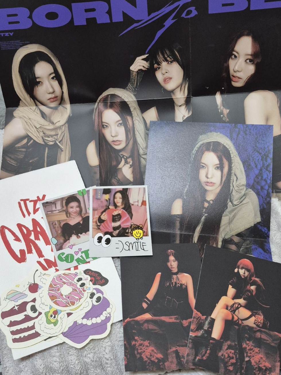 ITZY 專輯配置區