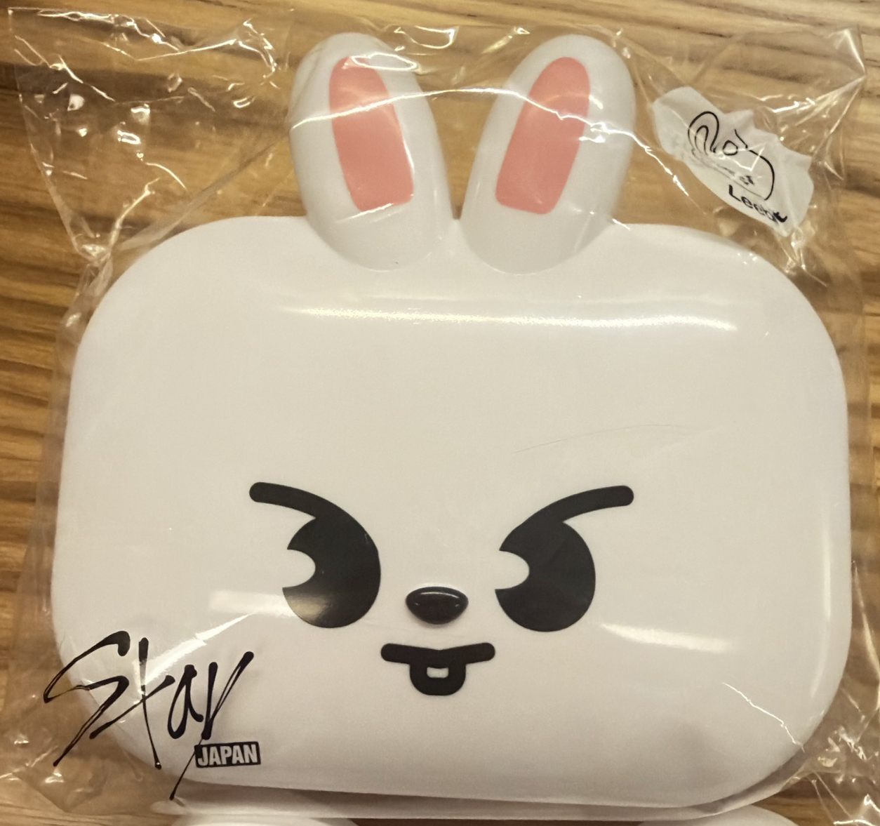 只能裝可愛的便當盒-李畢