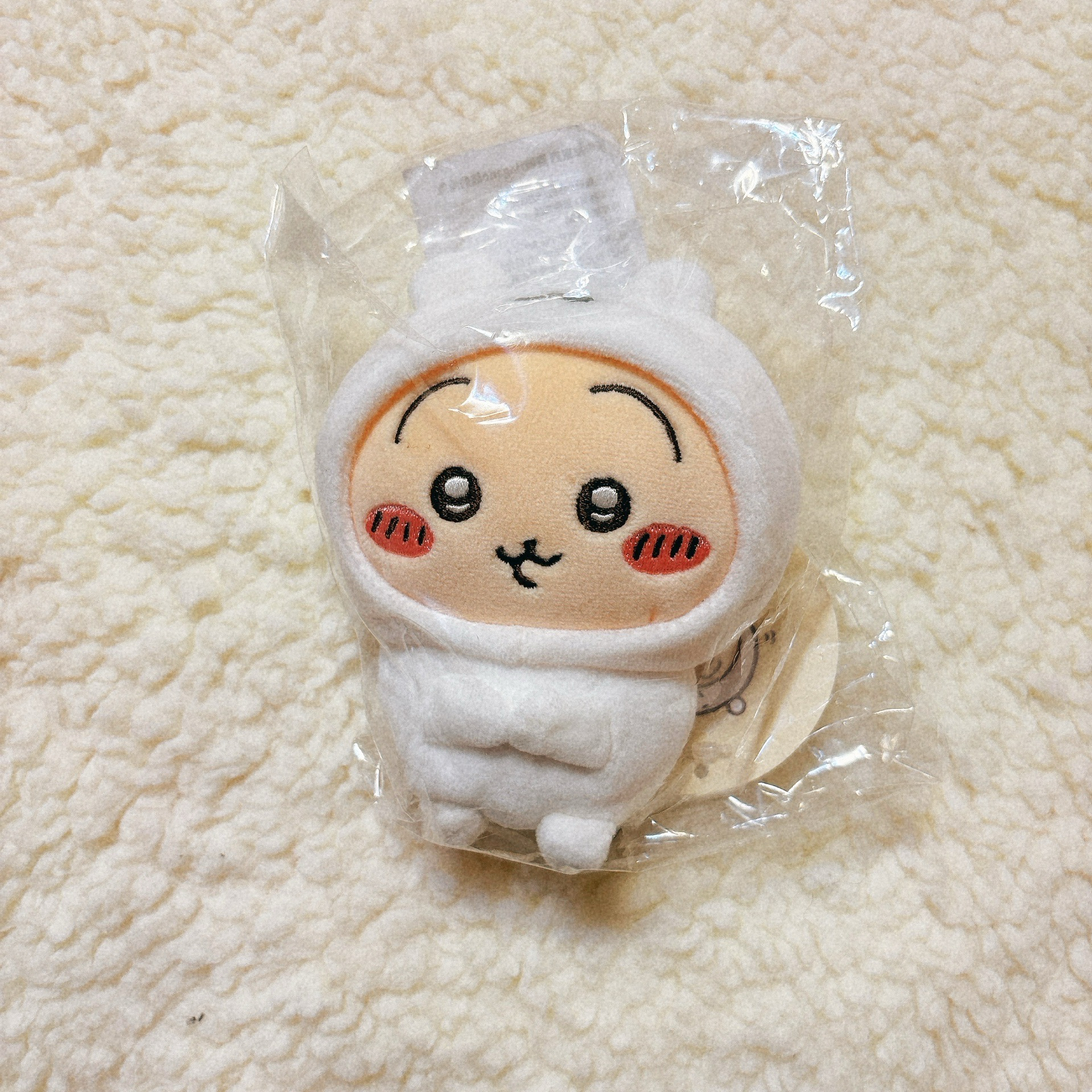 白熊 揣手兔 （全新未拆）