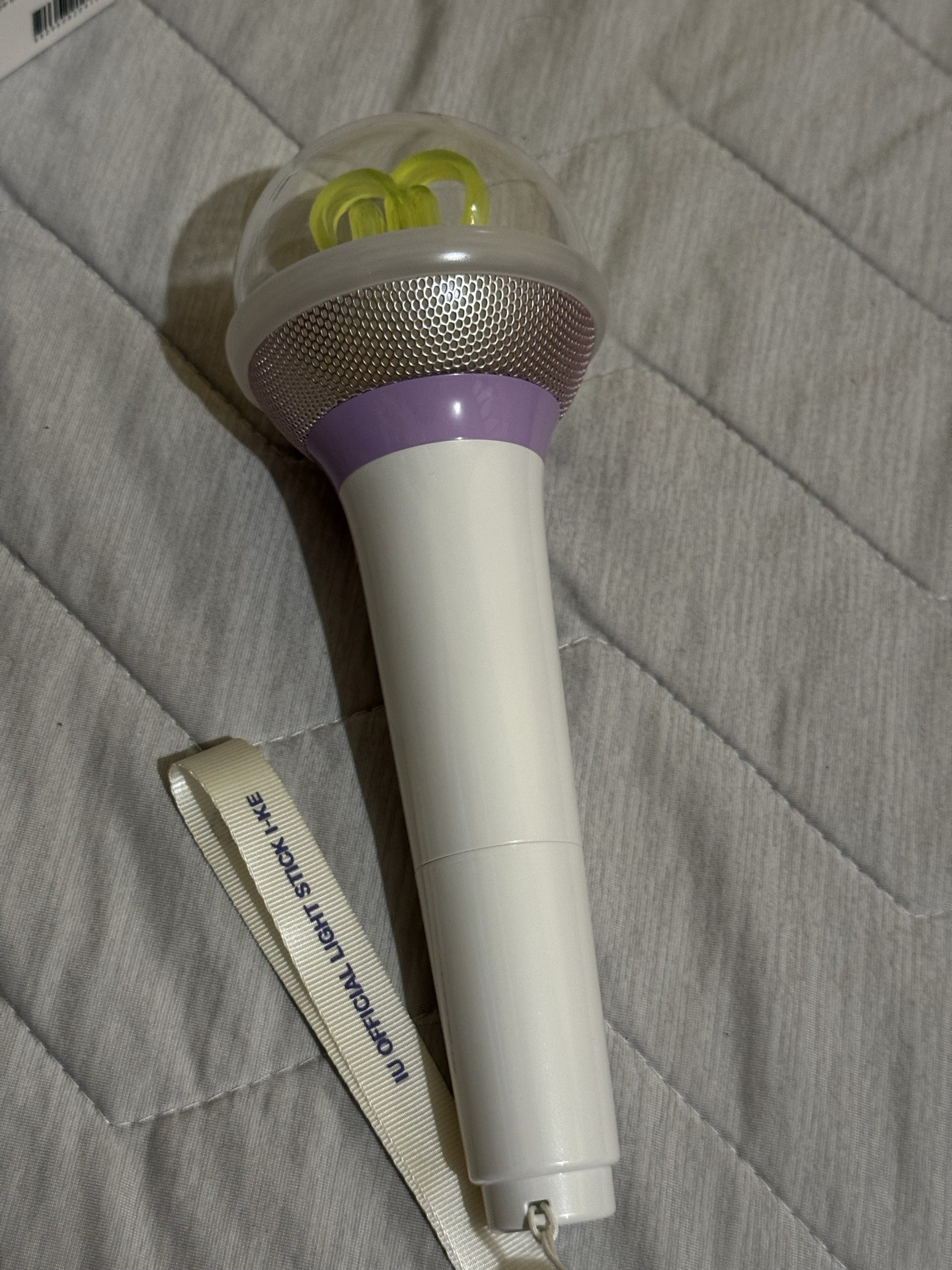 李知恩IU三代手燈I-KE VER.3（無特典）