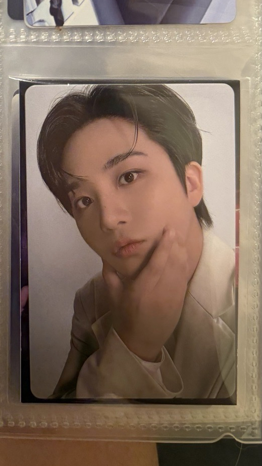 鍾浩🐻第二週VR特典卡