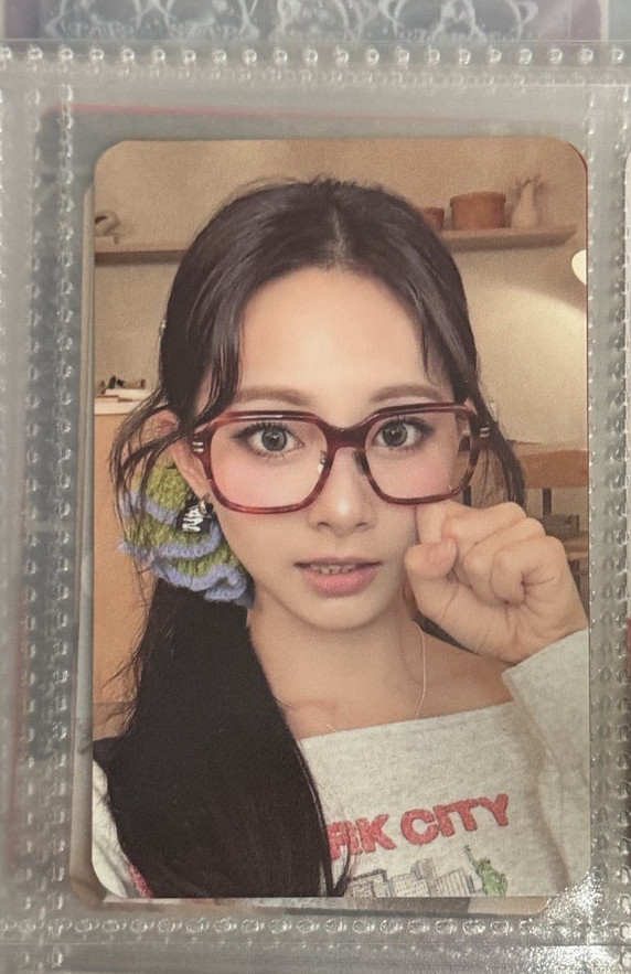 TWICE 十週年 子瑜MK特典 小卡