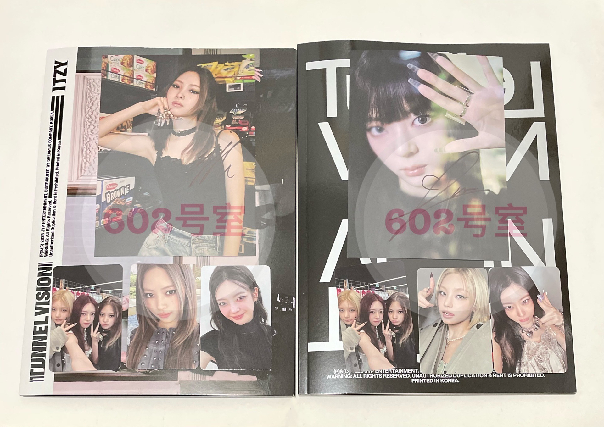 ITZY TUNNEL VISION 美版親簽專