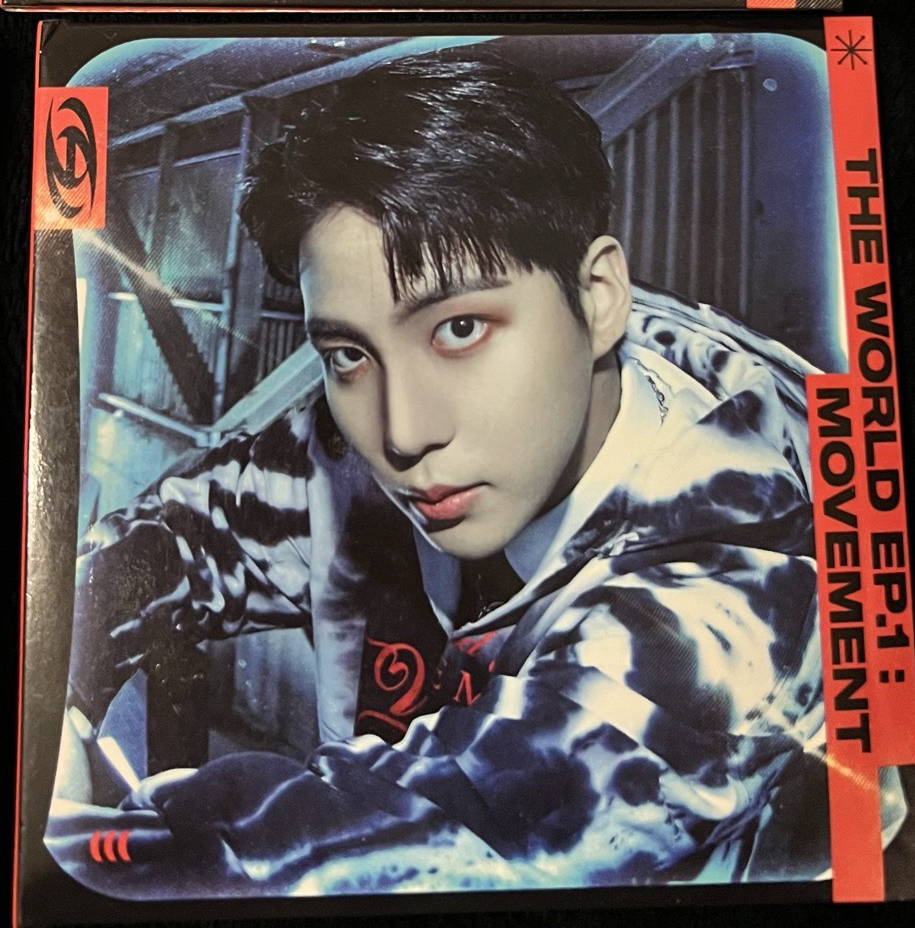 the world ep1.movement 鍾單封(無小卡)