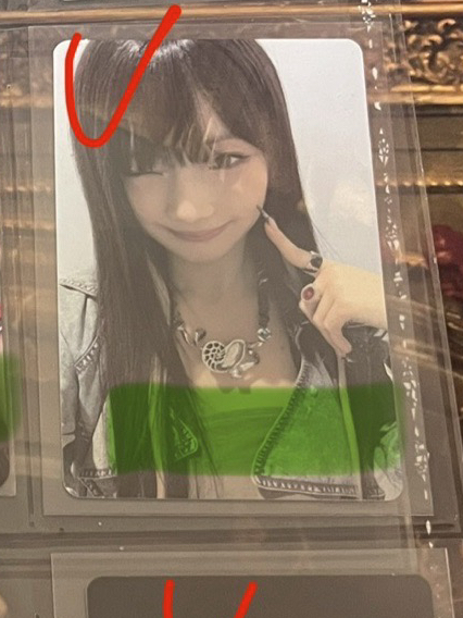 專輯卡 戳臉 有損