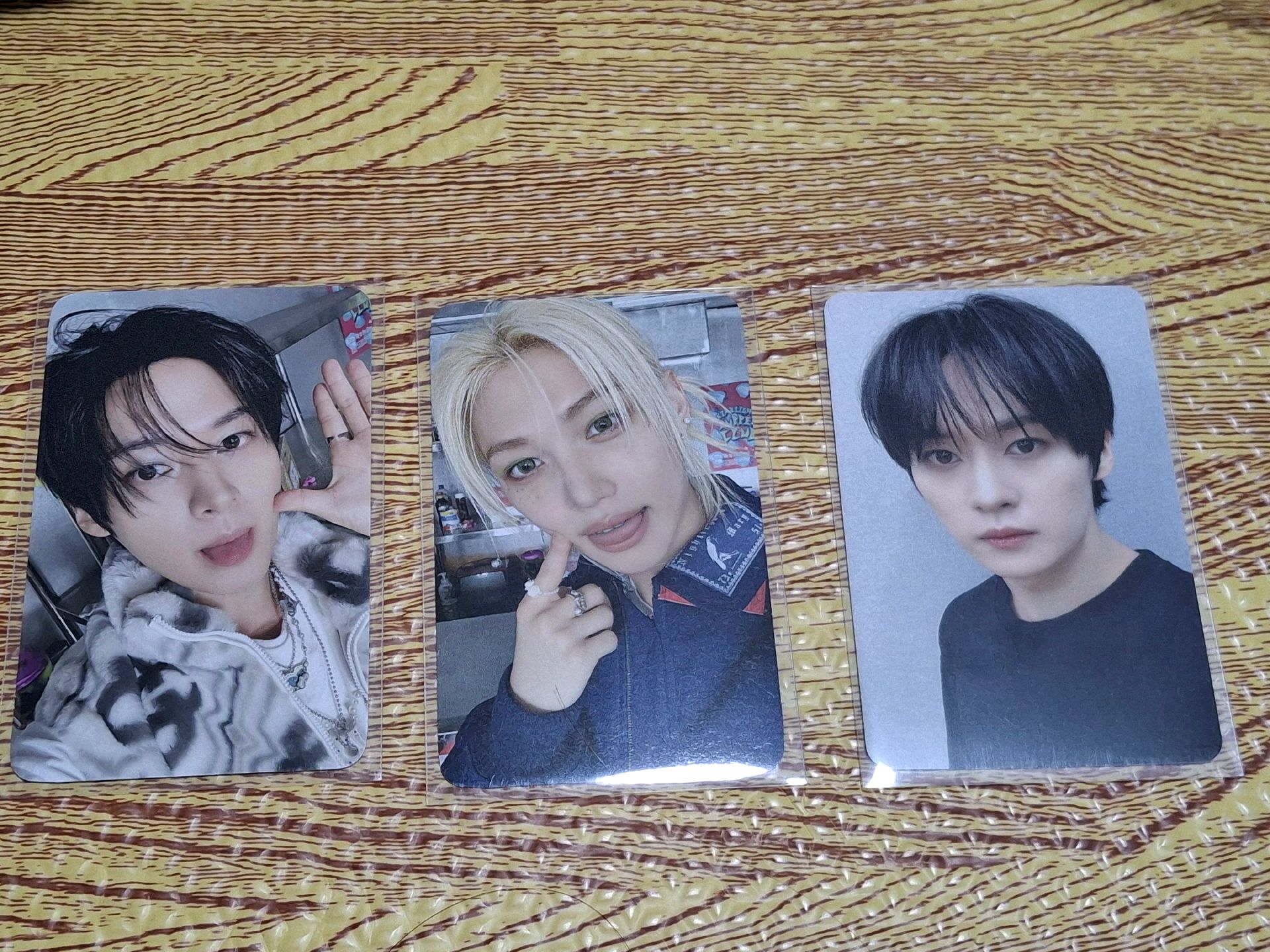 2026年曆特典吐舌旻+2026年曆特典吐舌菲+合(HOP)星河特典旻