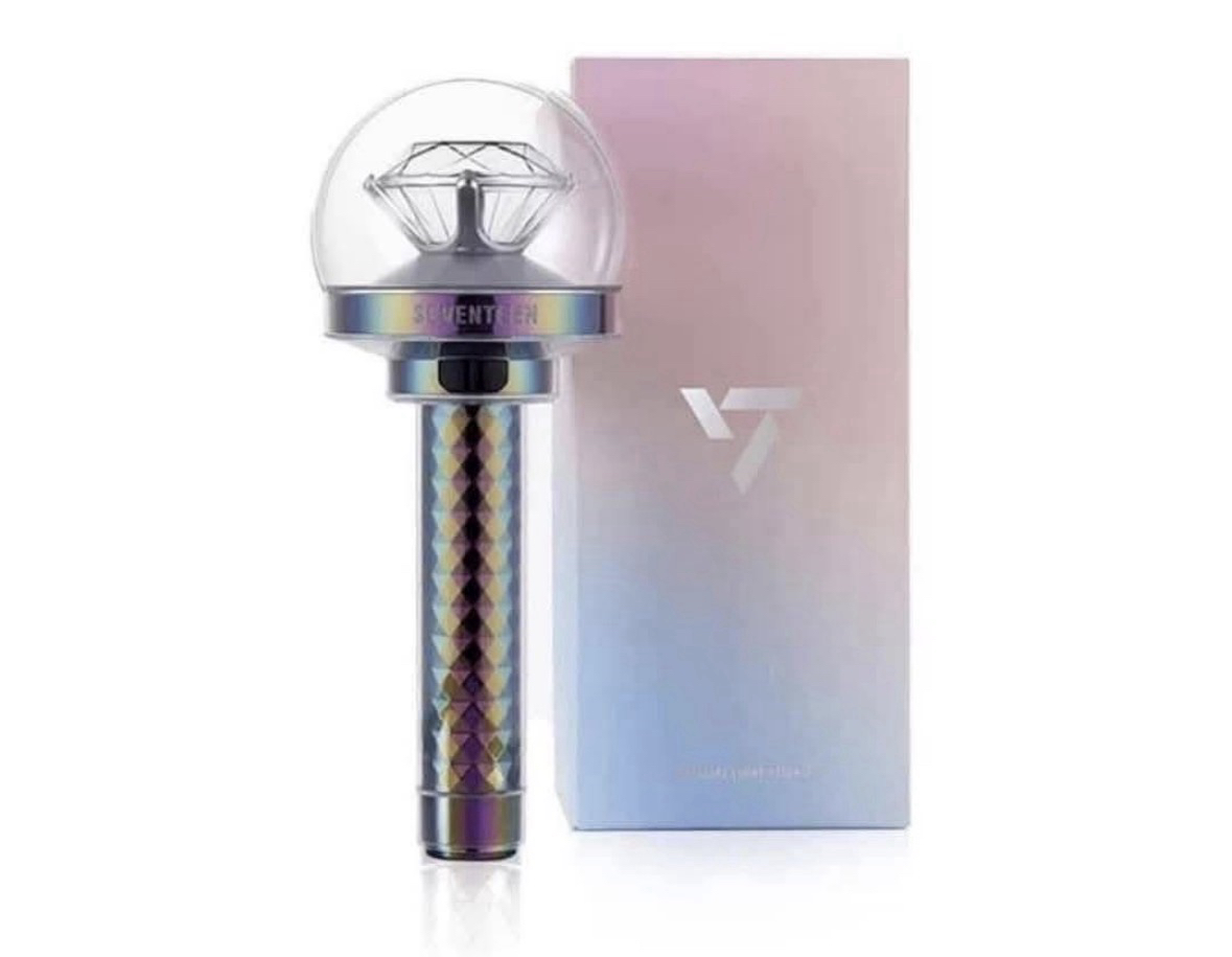 seventeen 三代手燈